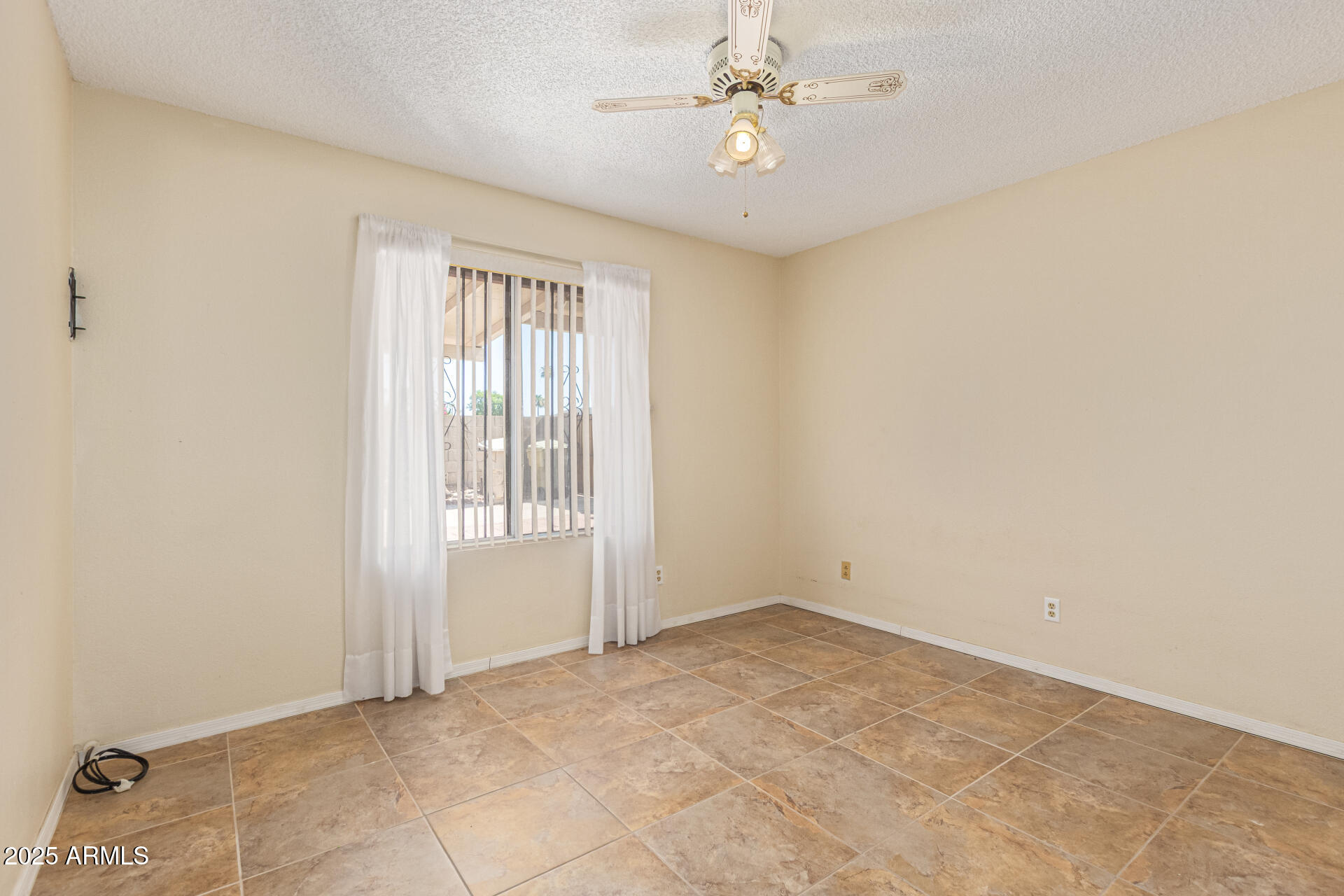 5322 W Orchid Lane
