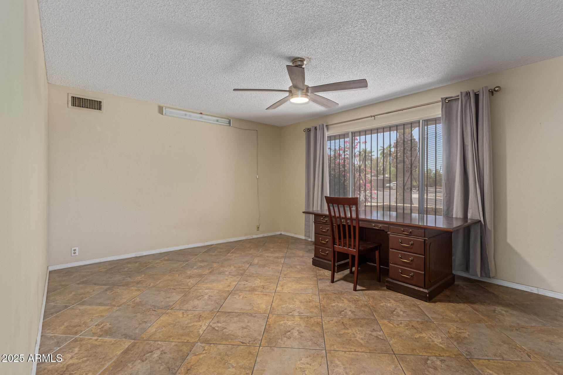 5322 W Orchid Lane