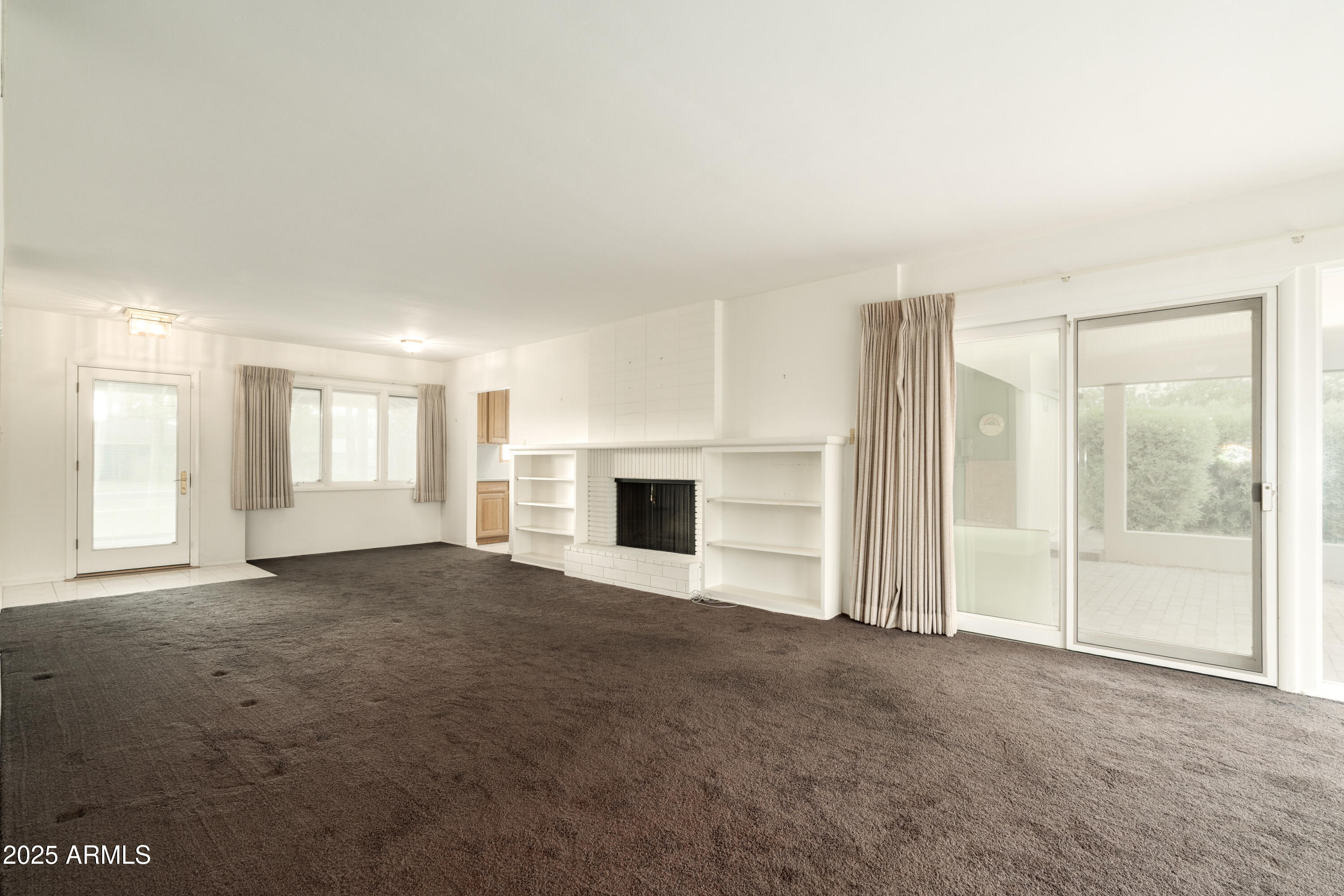 4443 N 46th Place