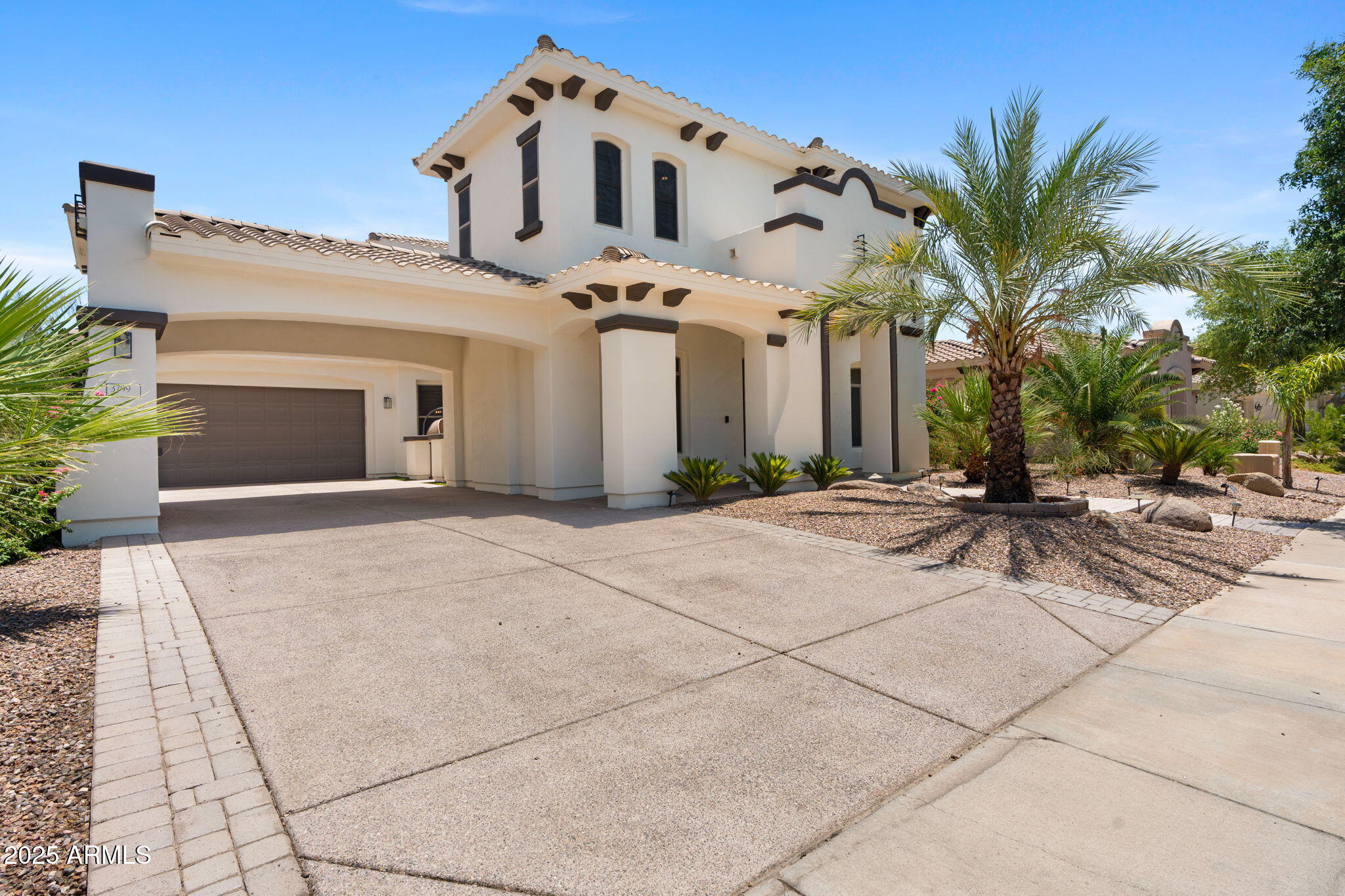 3799 S SKYLINE Drive