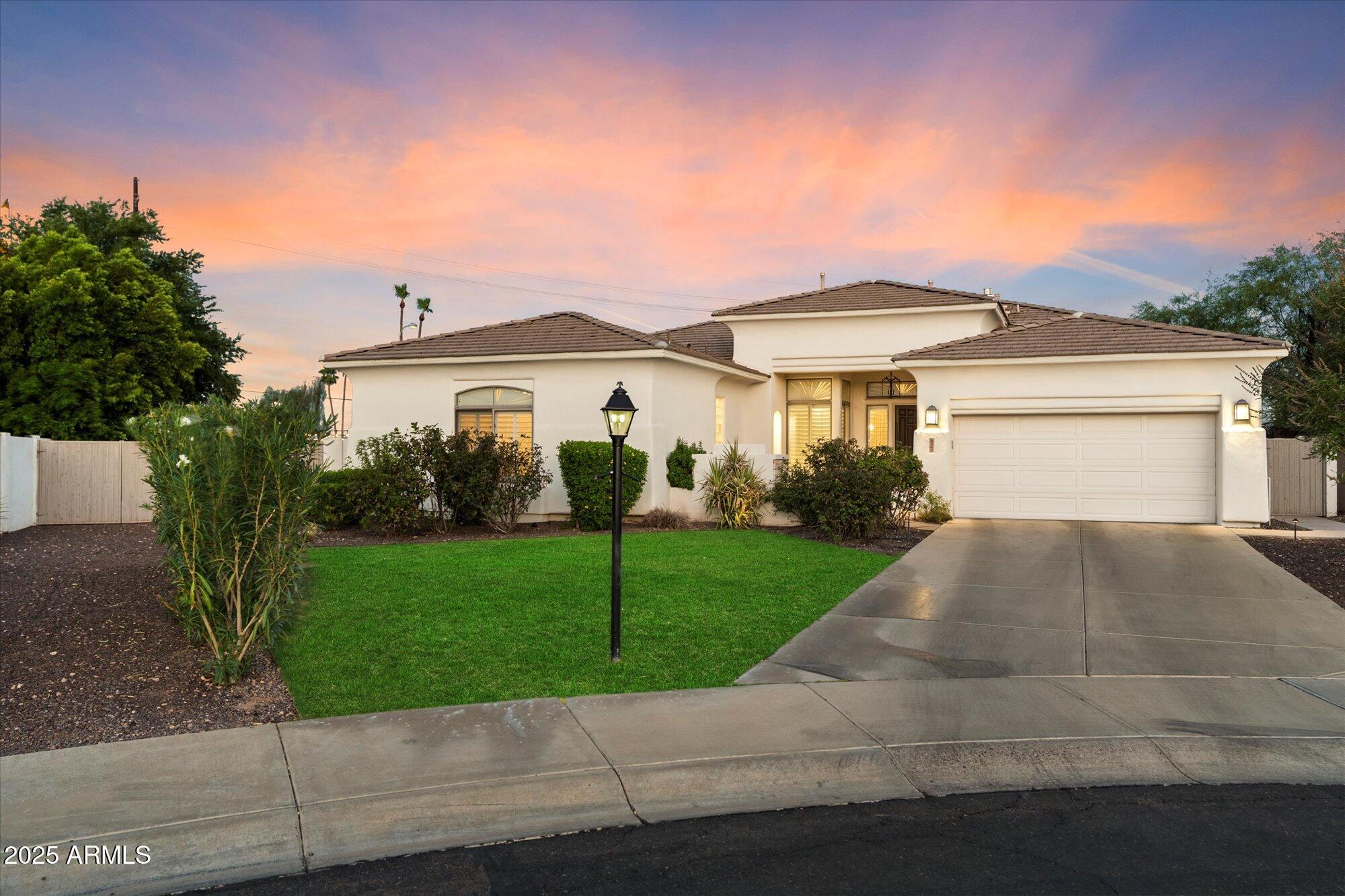 6363 E WILSHIRE Drive