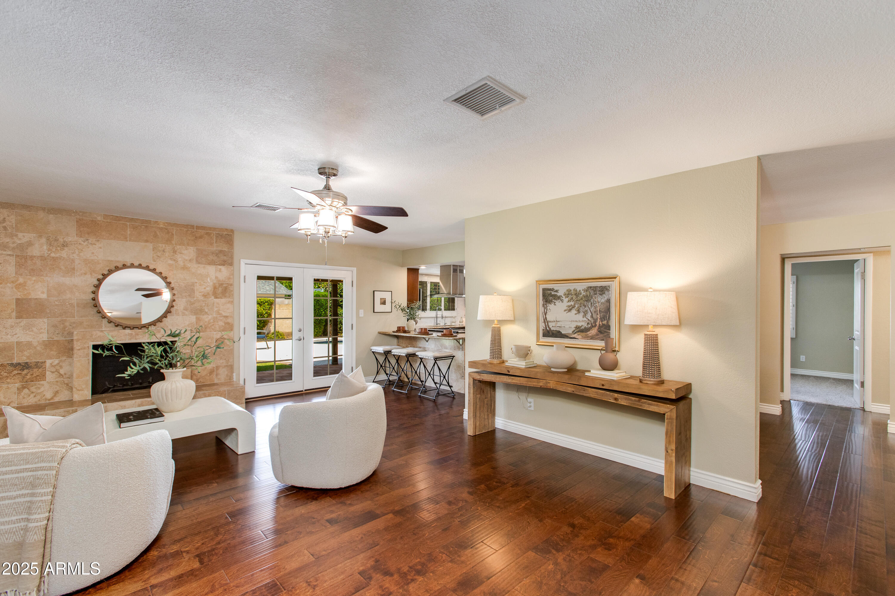 13602 N 49TH Place