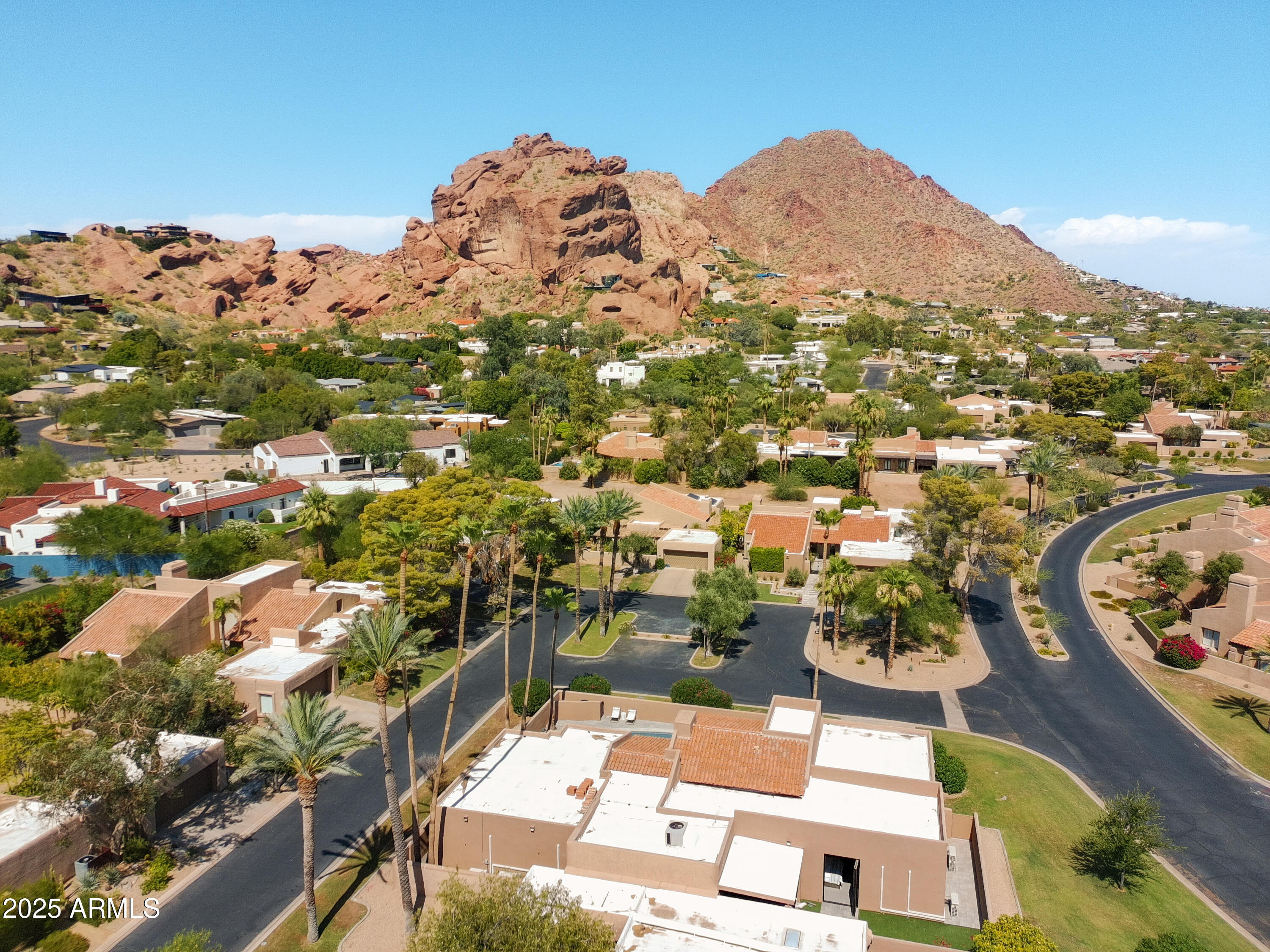 4440 E CAMELBACK Road 31