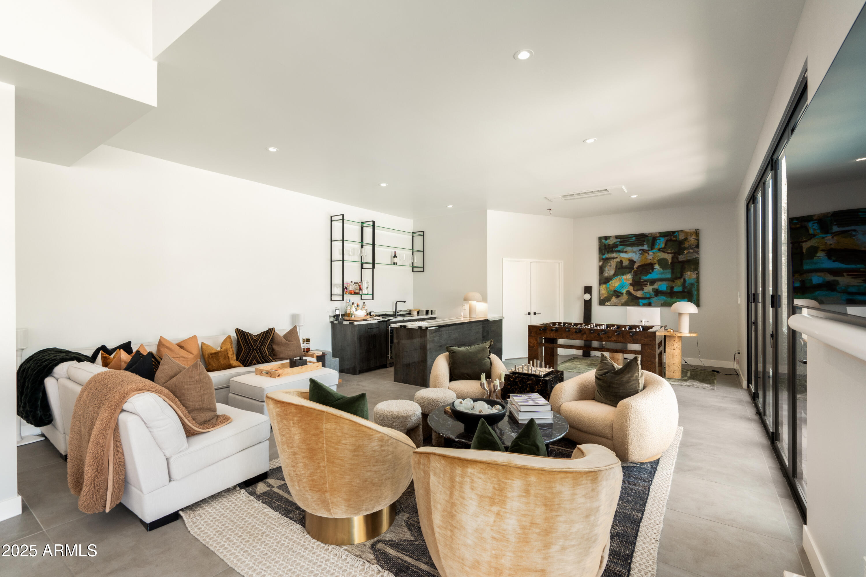 4440 E CAMELBACK Road 31