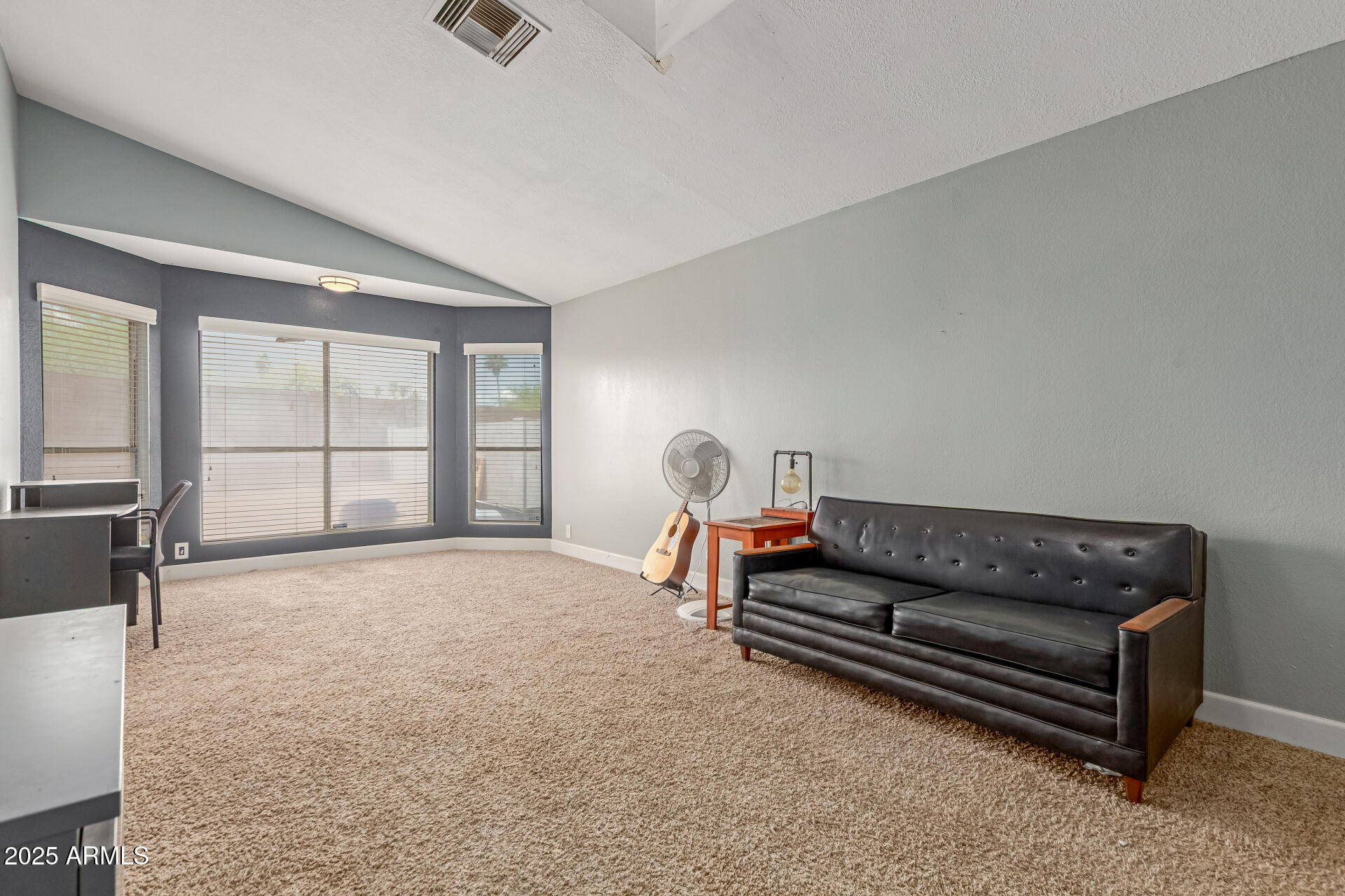 1145 W CARSON Drive