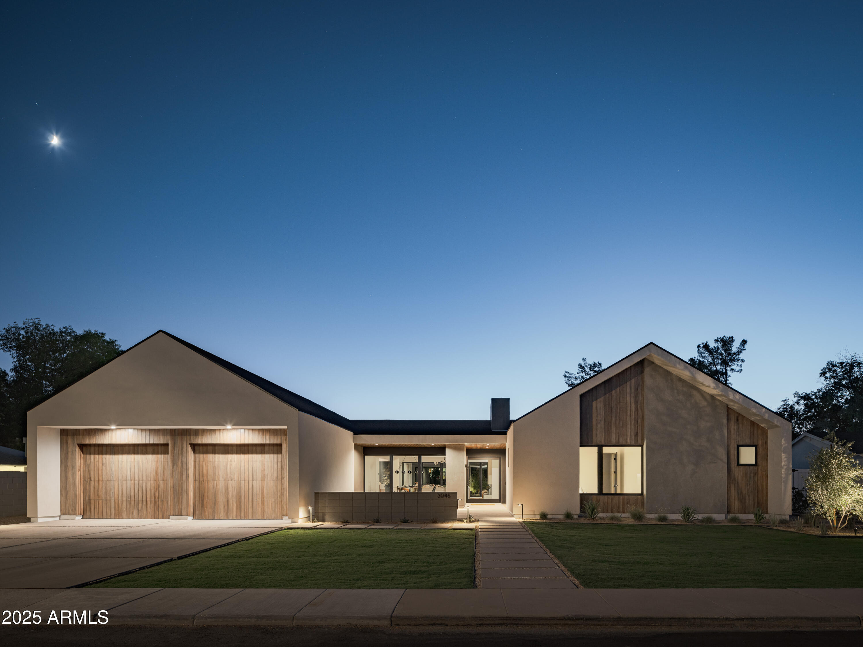 3046 N 45TH Street