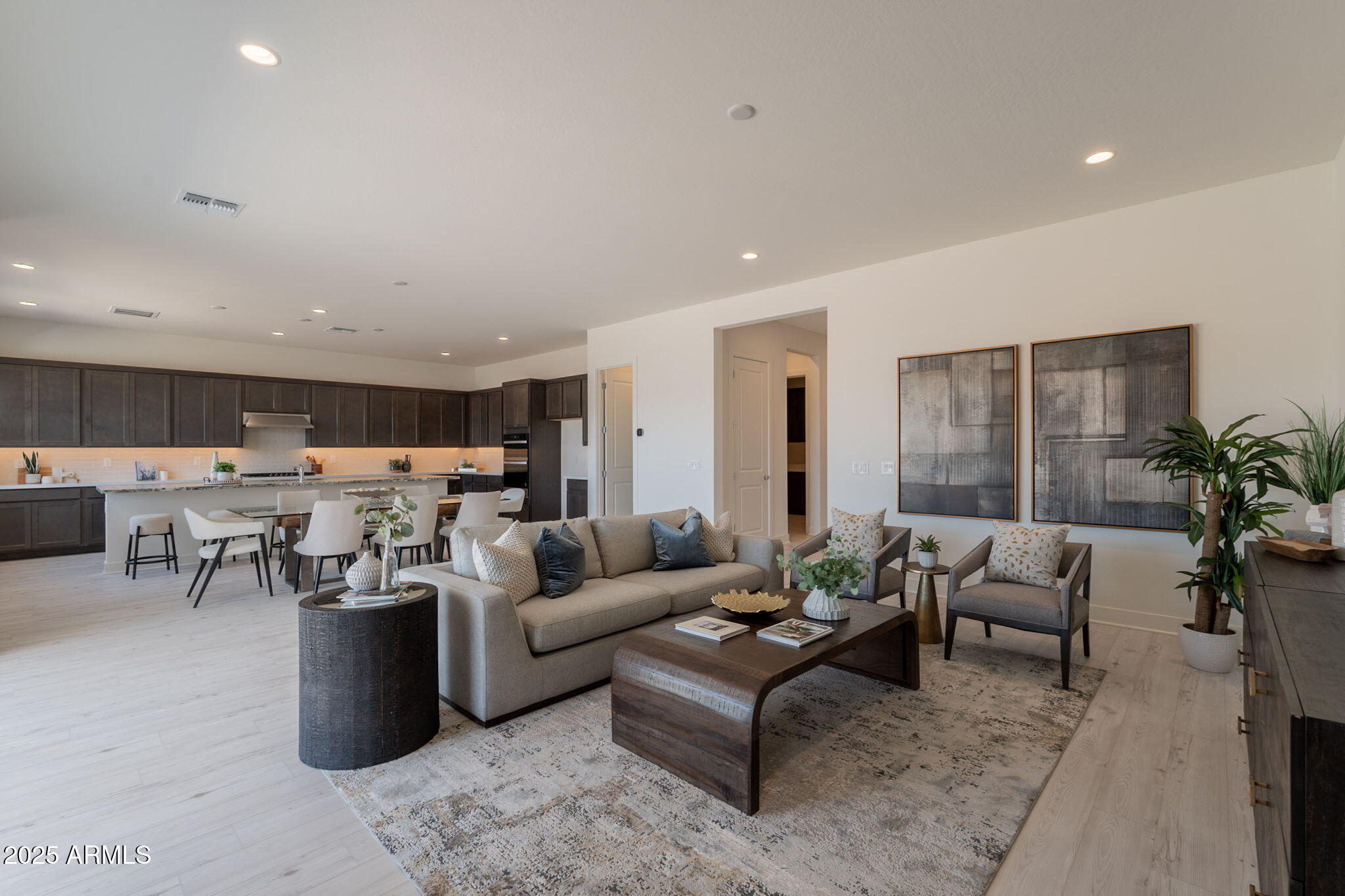 3483 W SUNSTONE Drive