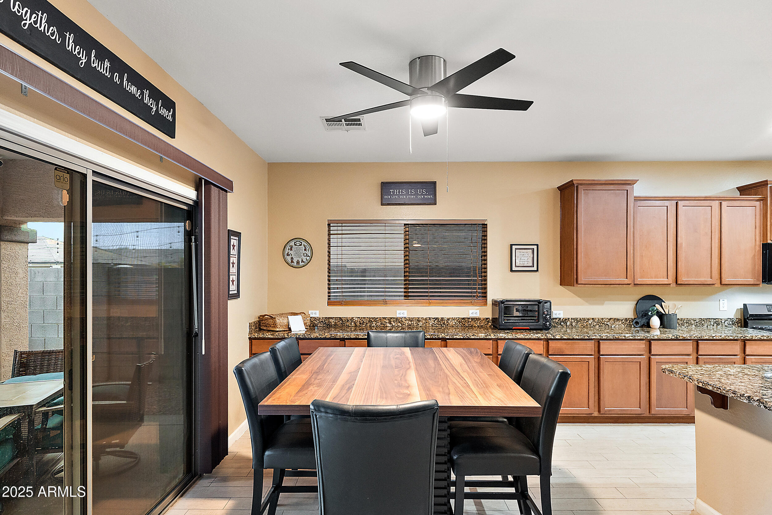 11713 W RIO VISTA Lane