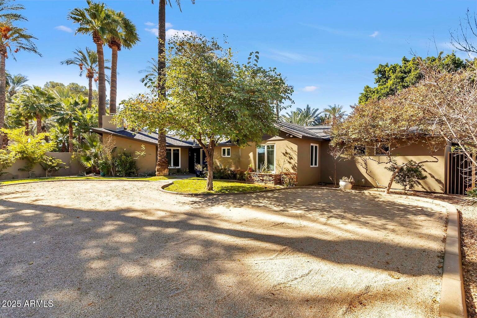 2110 S MILL Avenue
