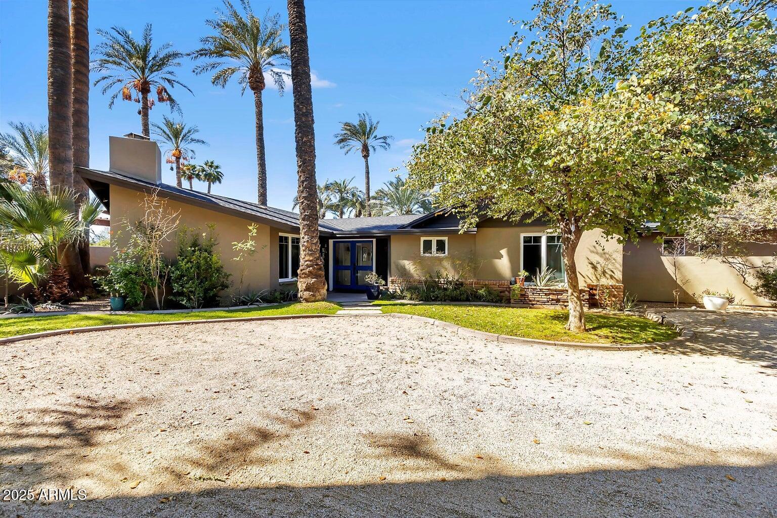 2110 S MILL Avenue