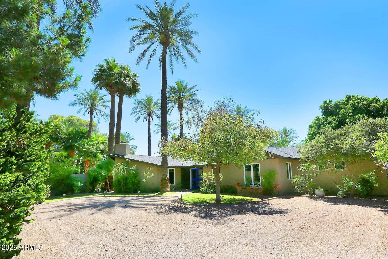 2110 S MILL Avenue