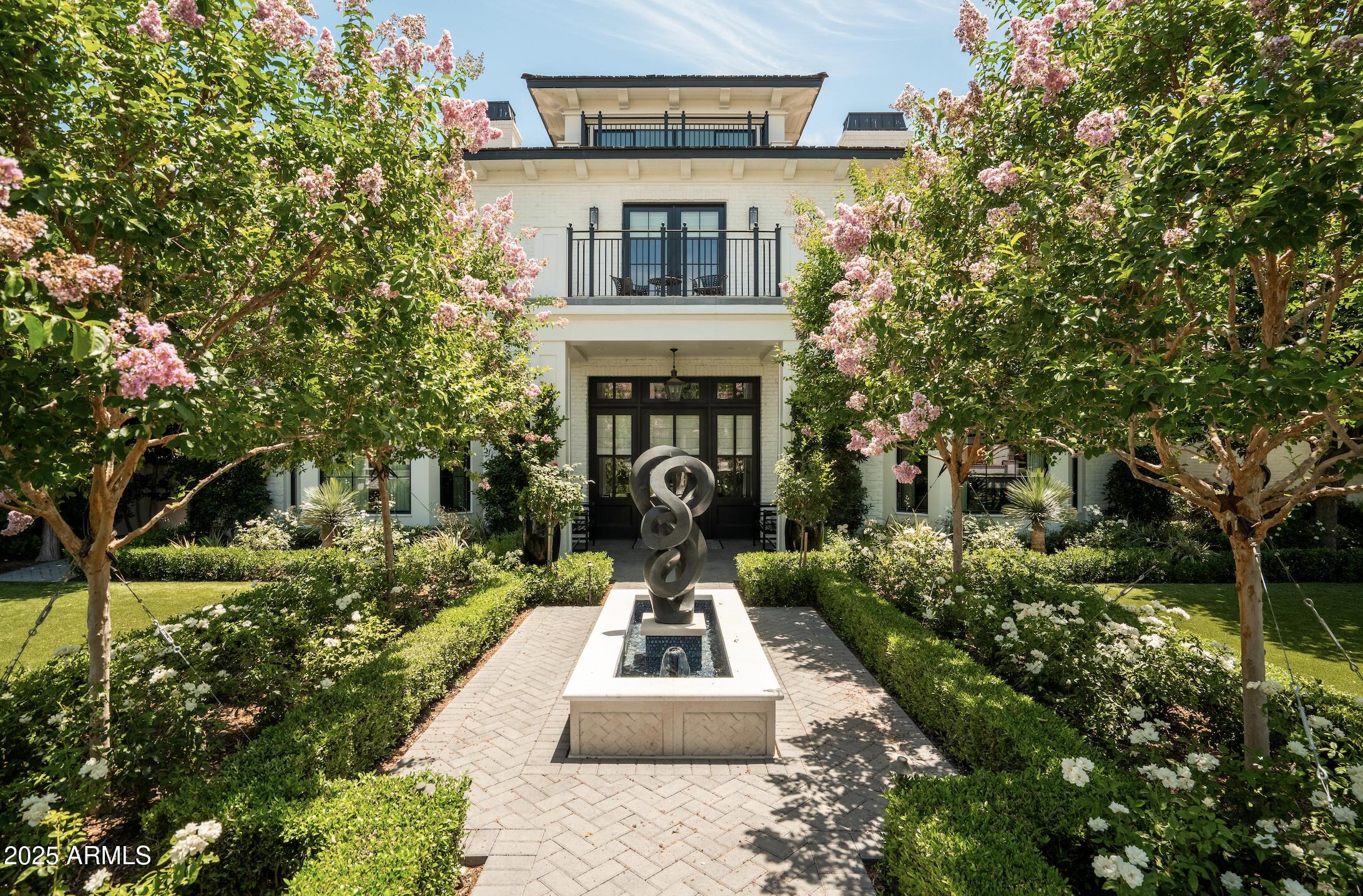 5915 E Calle Del Sud