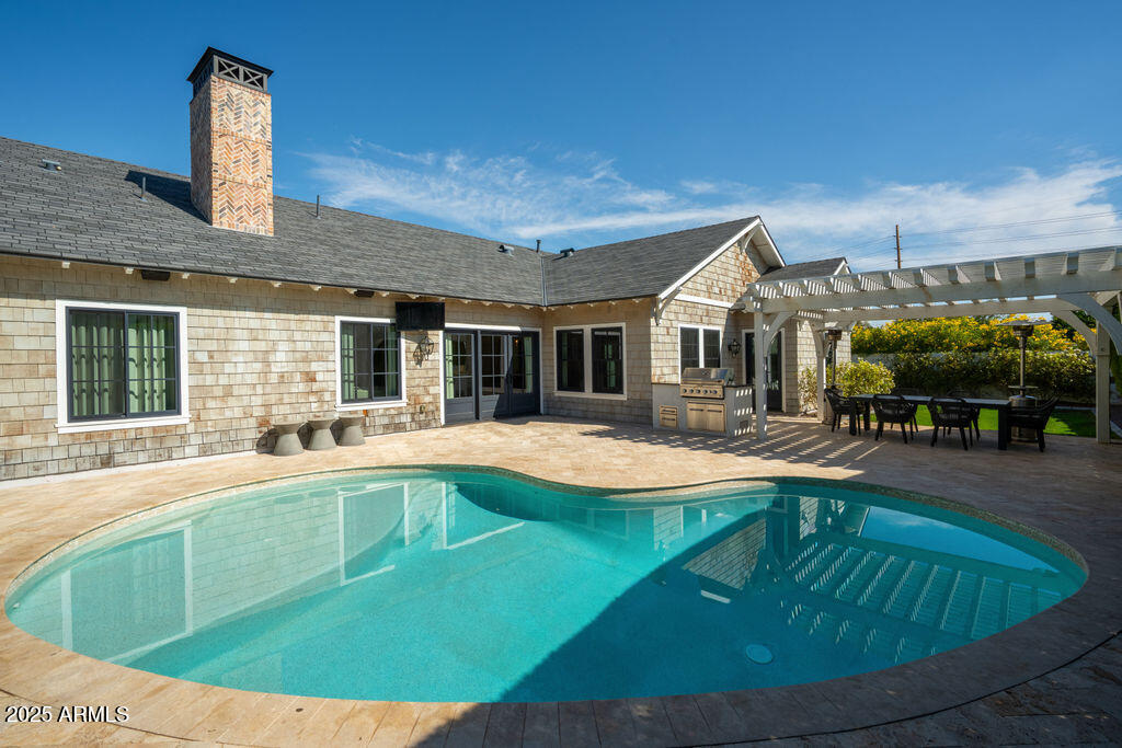 5838 E Calle Del Paisano