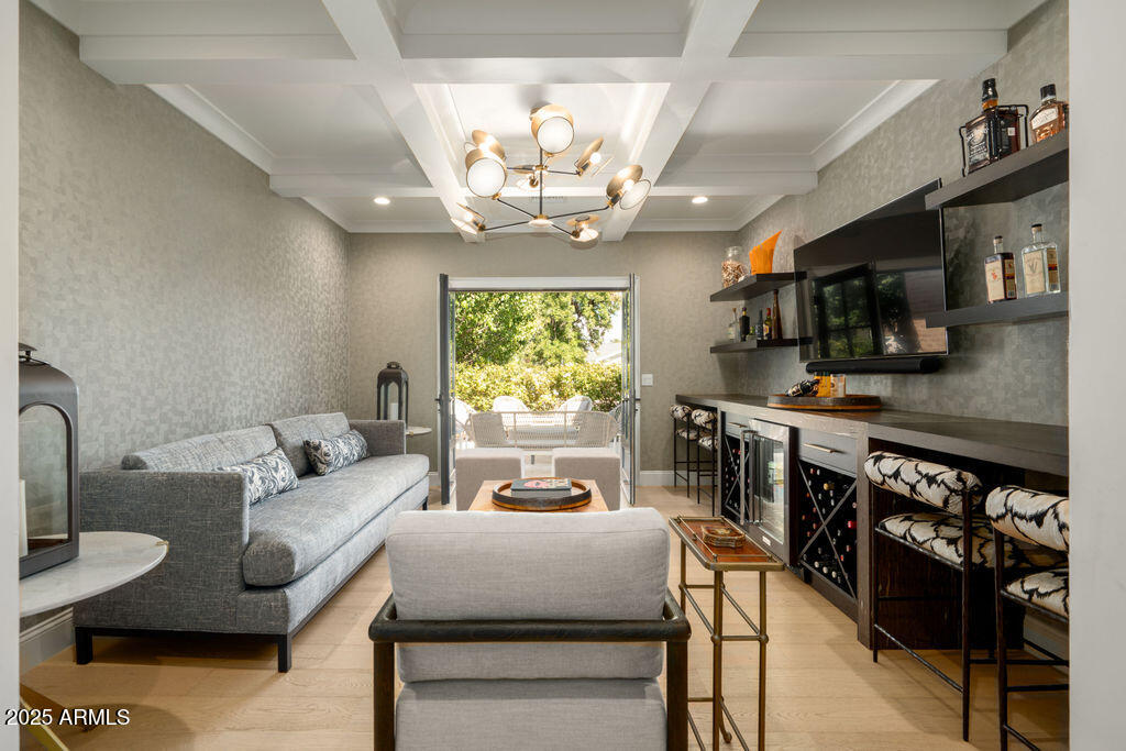 5838 E Calle Del Paisano