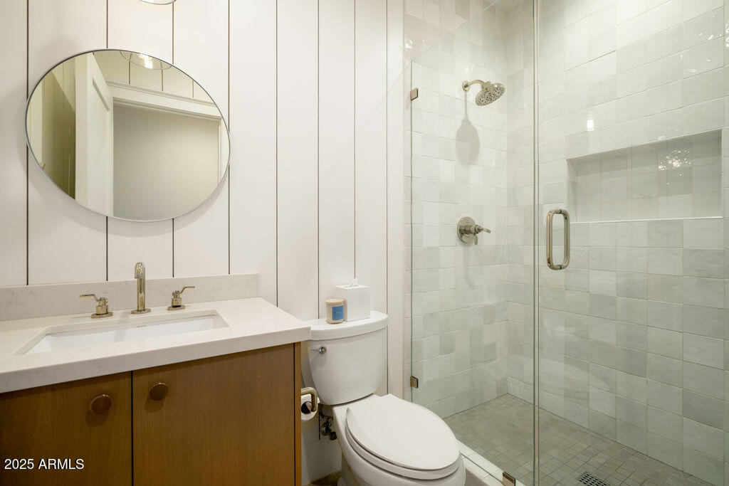 5838 E Calle Del Paisano
