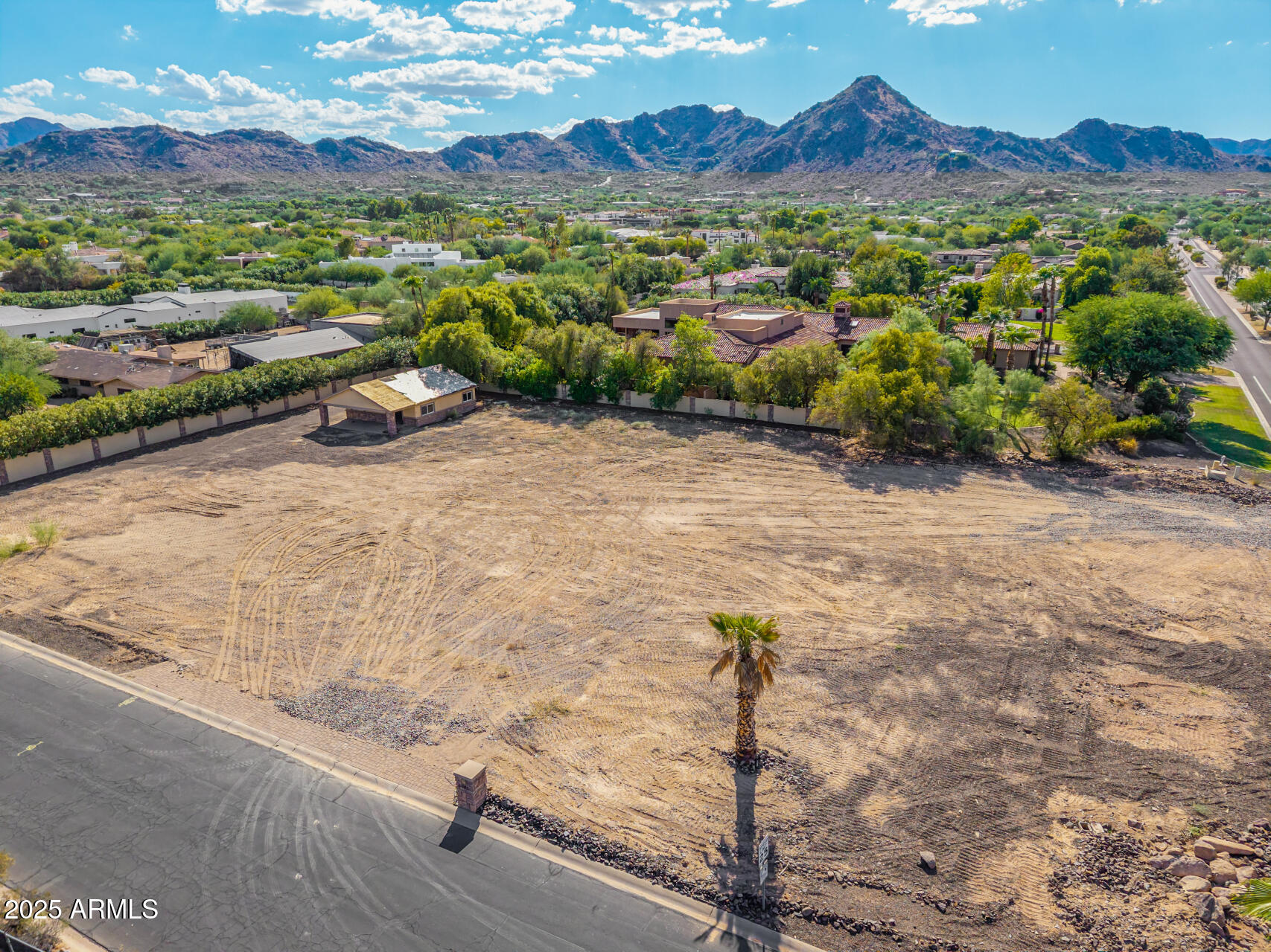 6601 E MOCKINGBIRD Lane 15