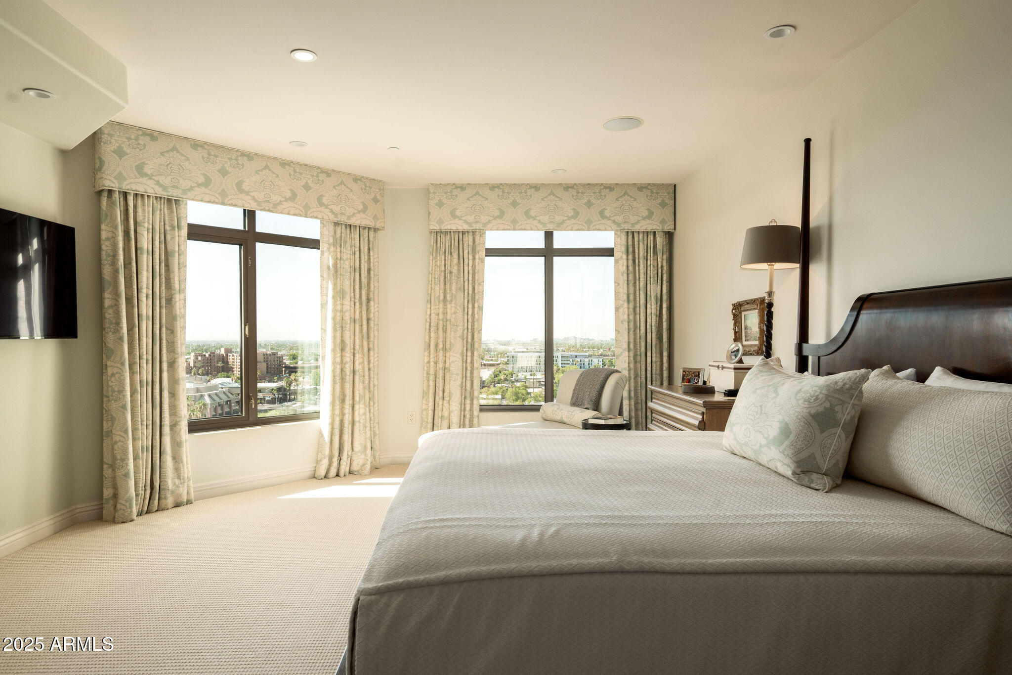7181 E Camelback Road 1105