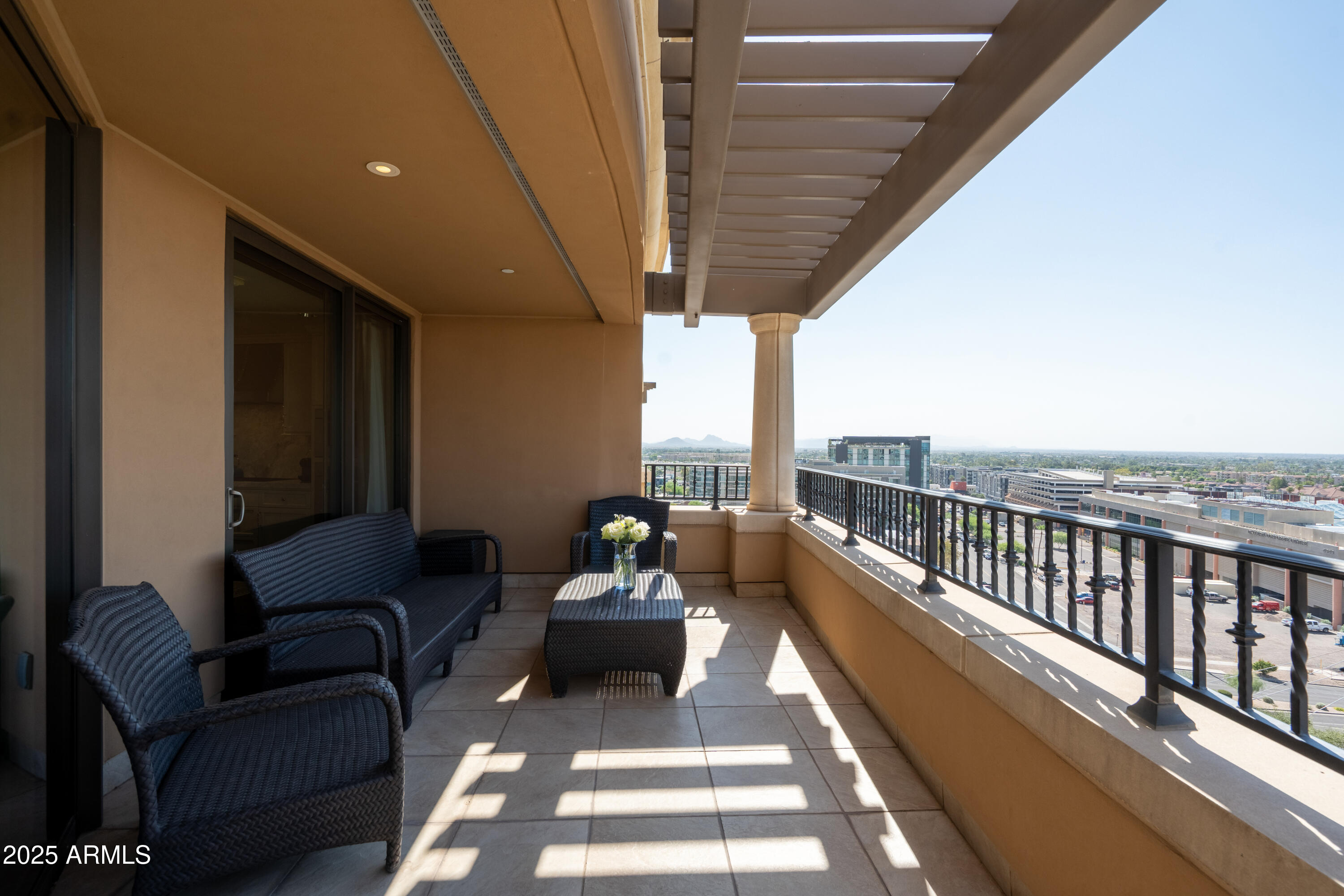 7181 E Camelback Road 1105
