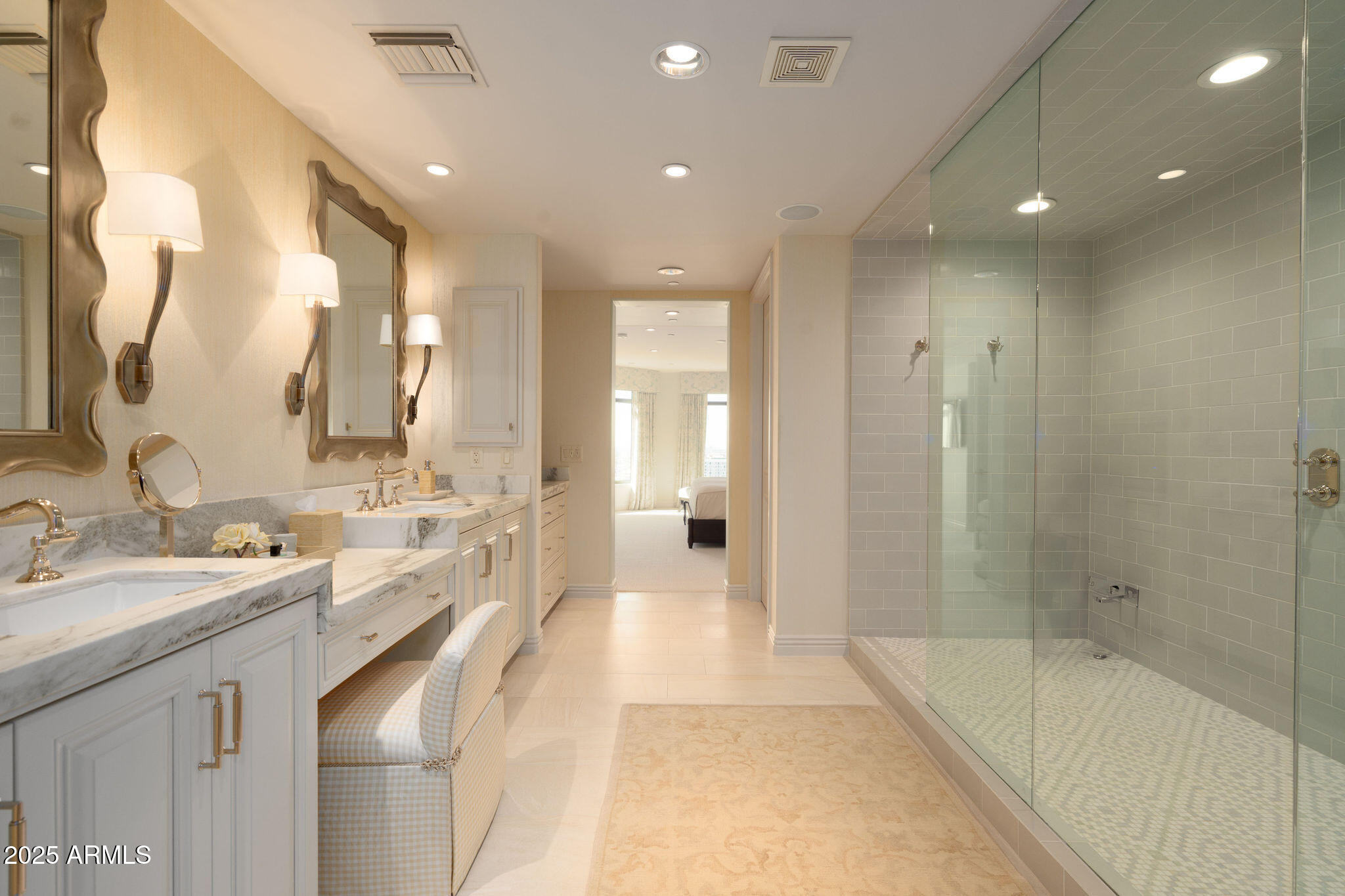7181 E Camelback Road 1105