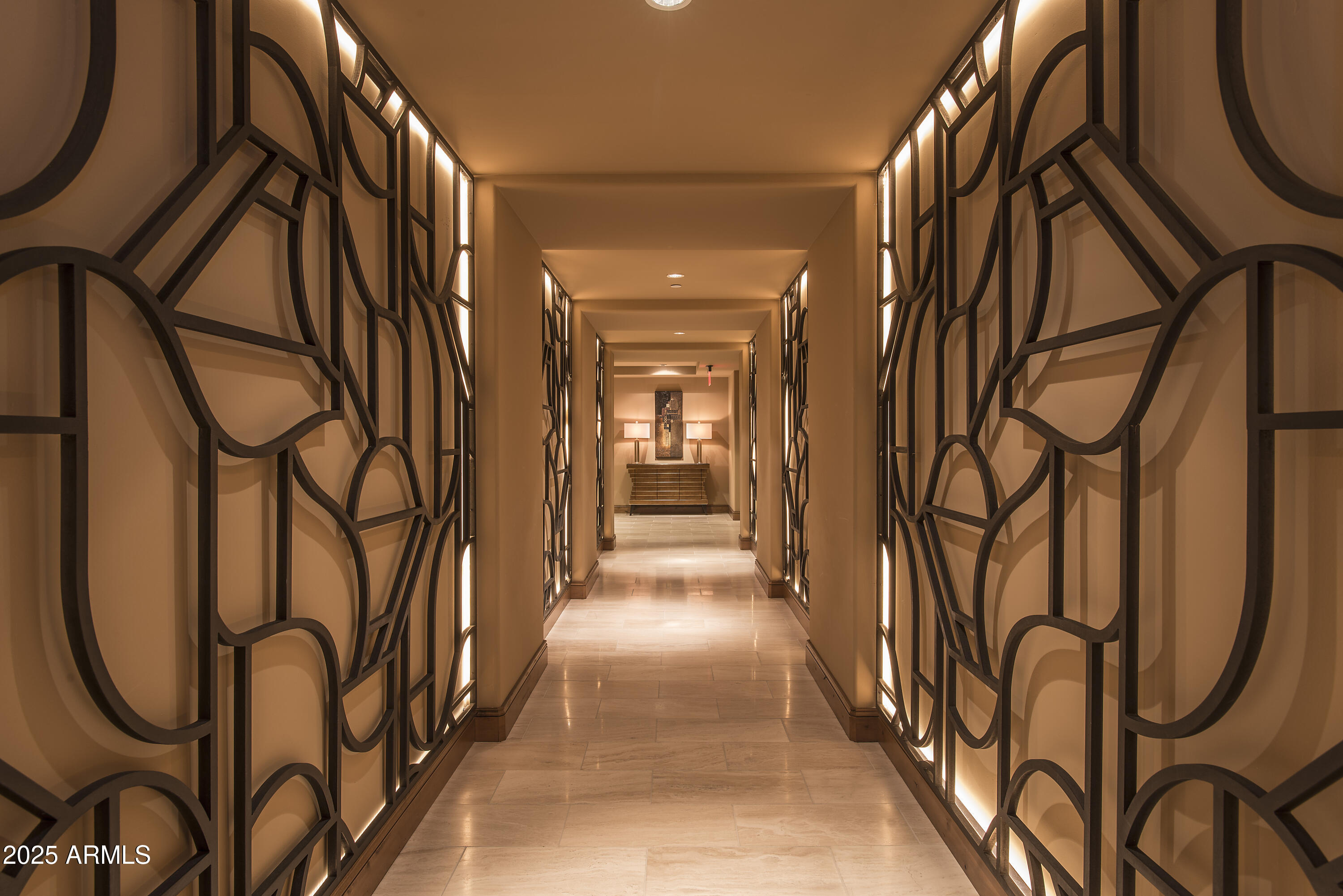7181 E Camelback Road 1105