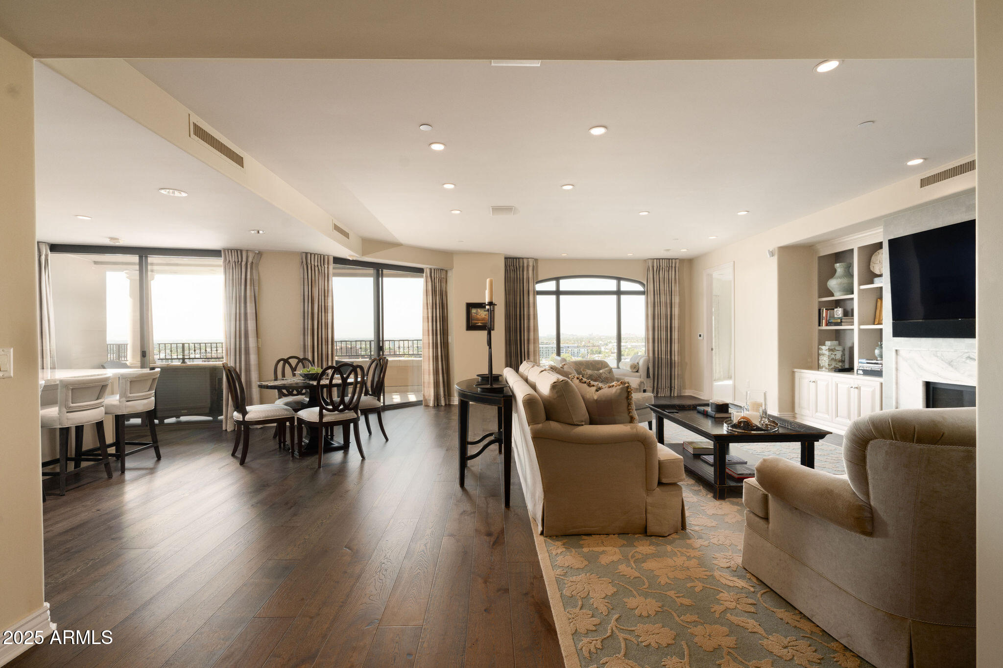 7181 E Camelback Road 1105