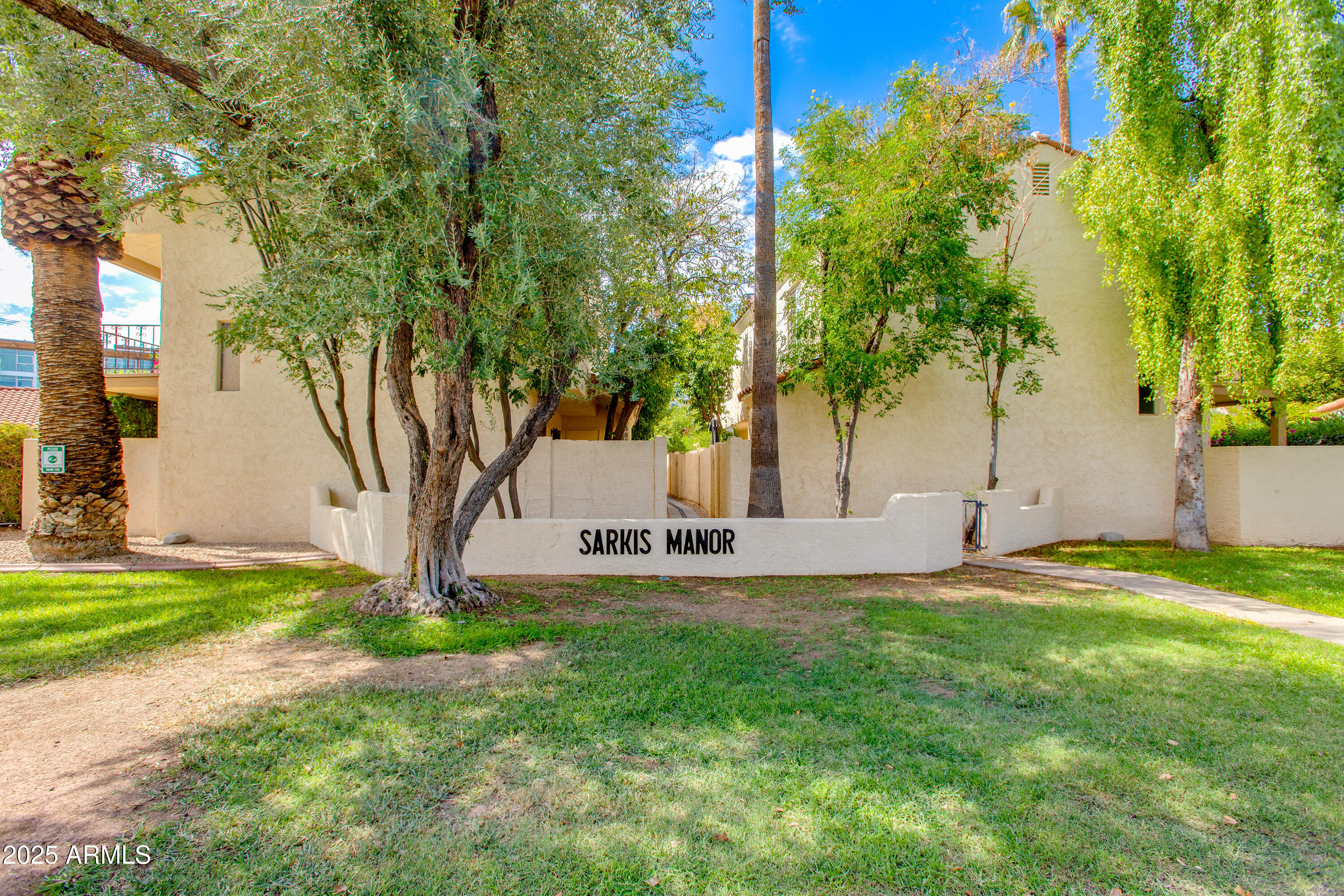 4848 N 73RD Street