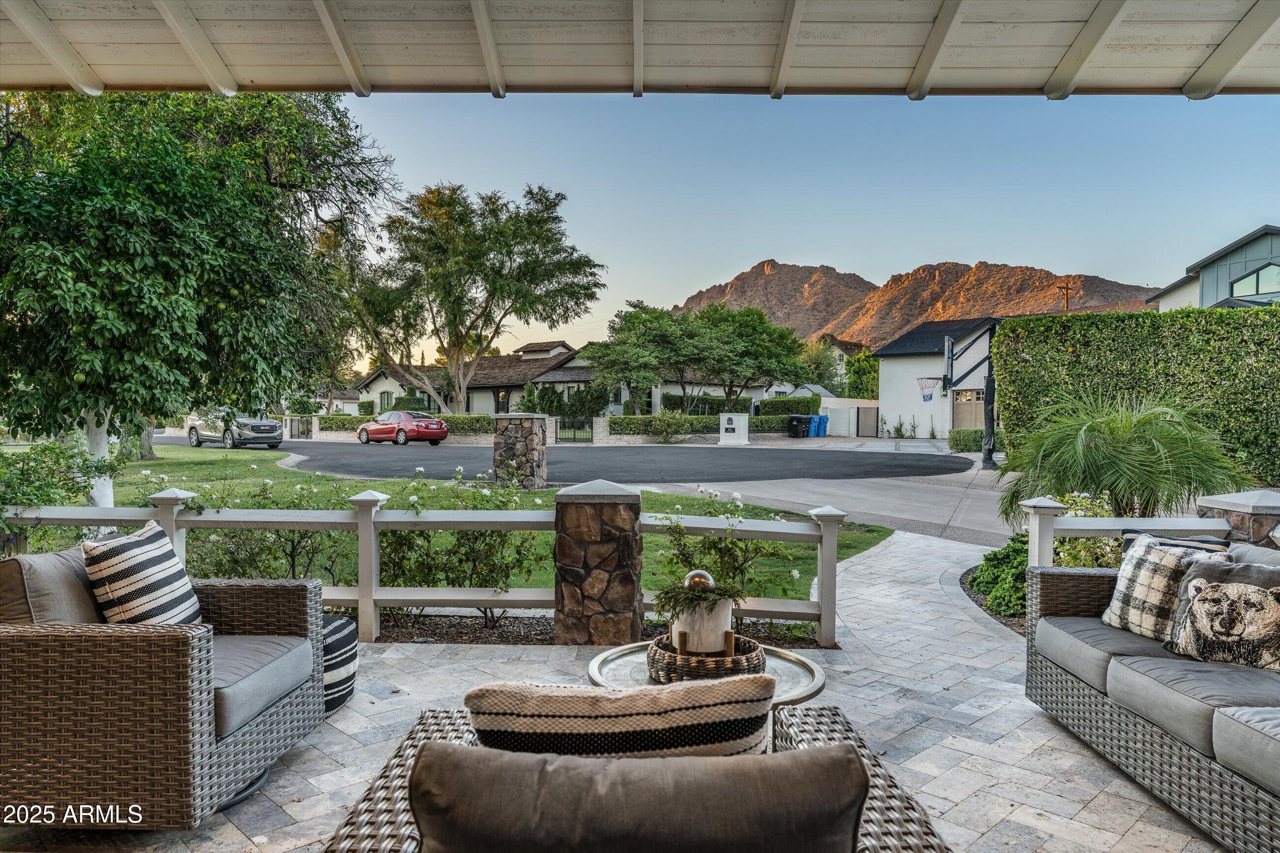 6113 E CALLE DEL NORTE