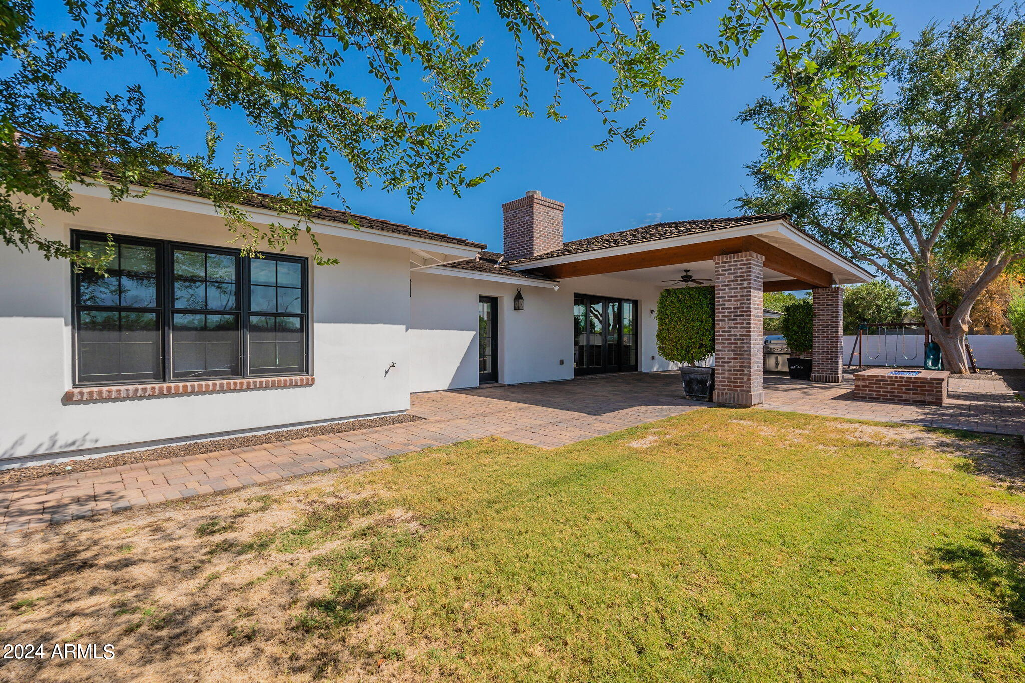 6433 E Calle Camelia