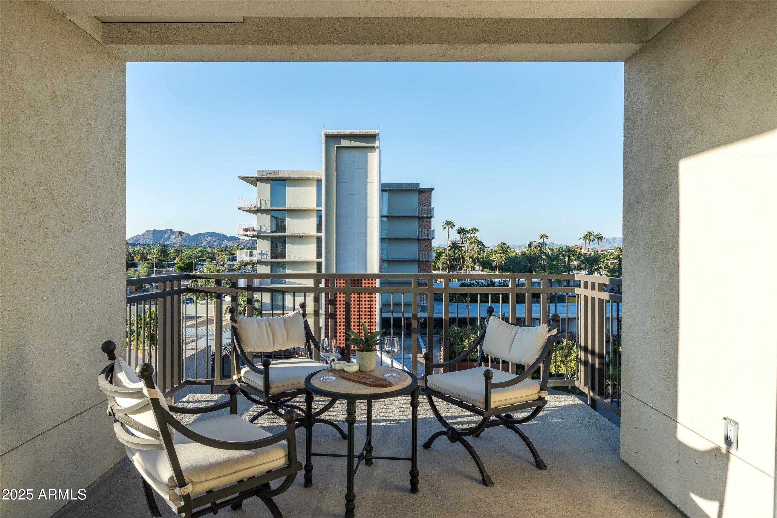 6803 E MAIN Street 5511