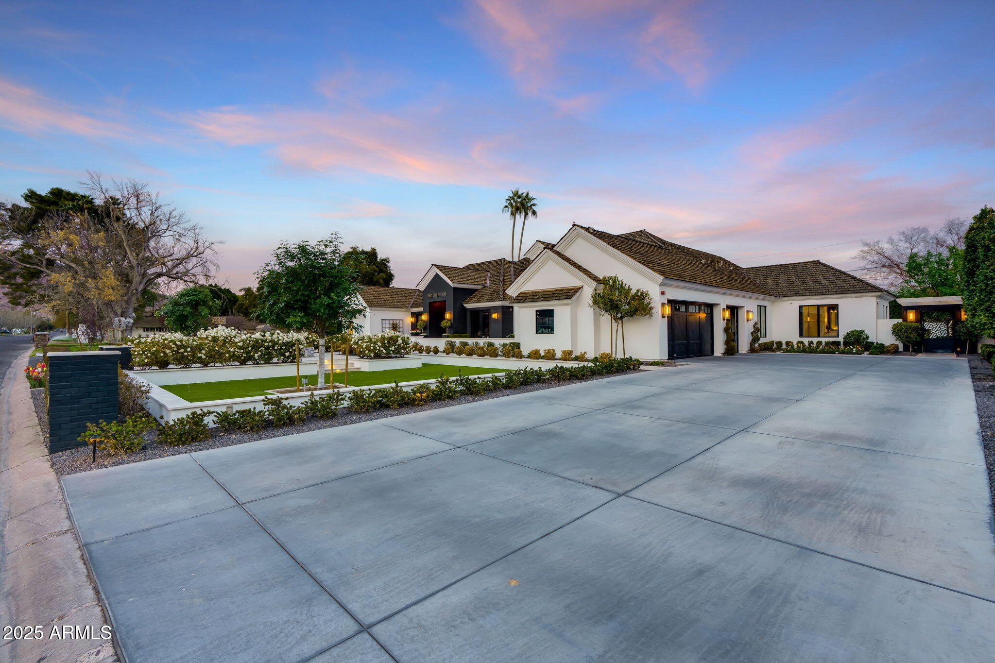 3851 N JOKAKE Drive