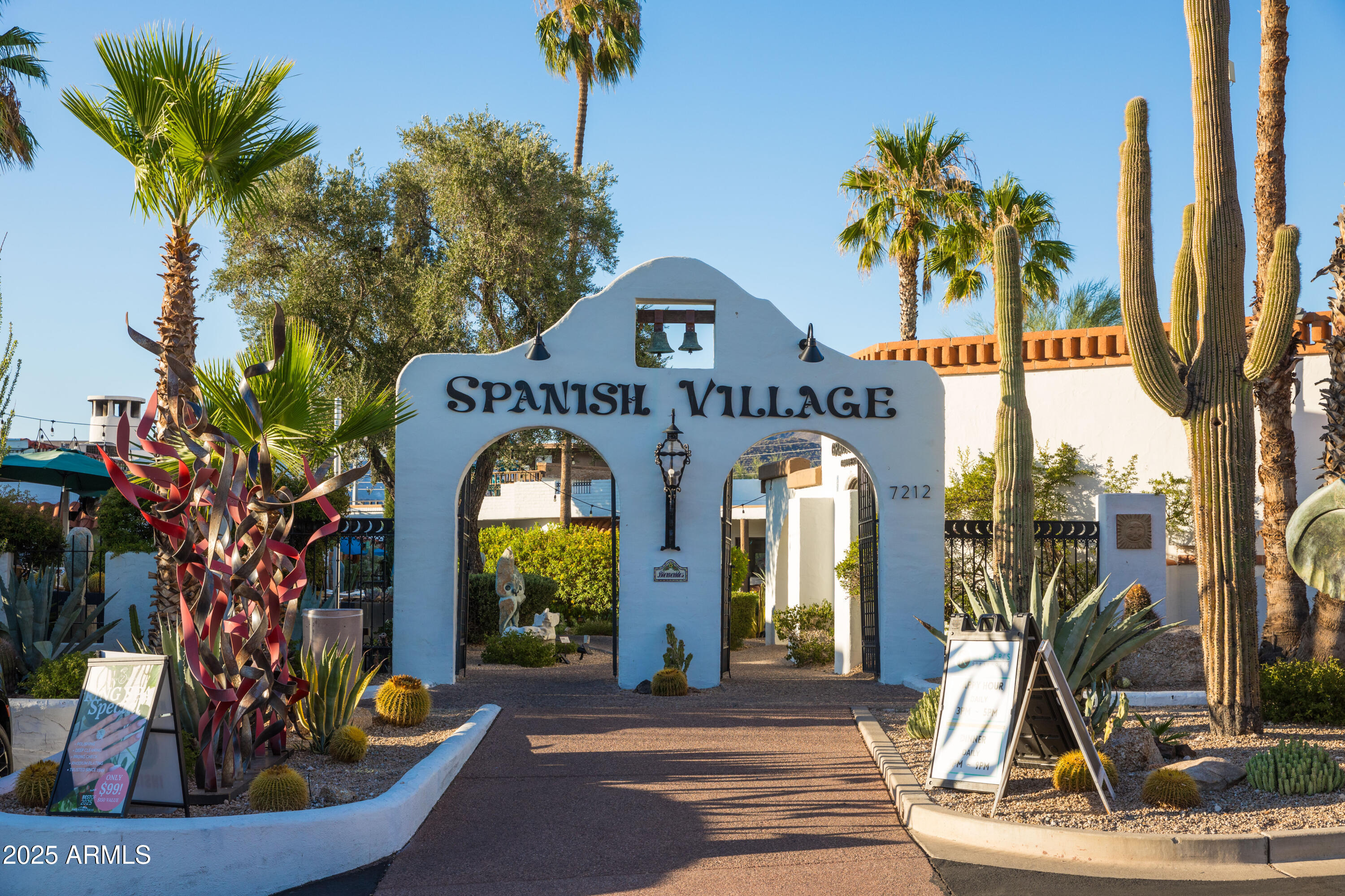 7650 E RISING SUN Road -