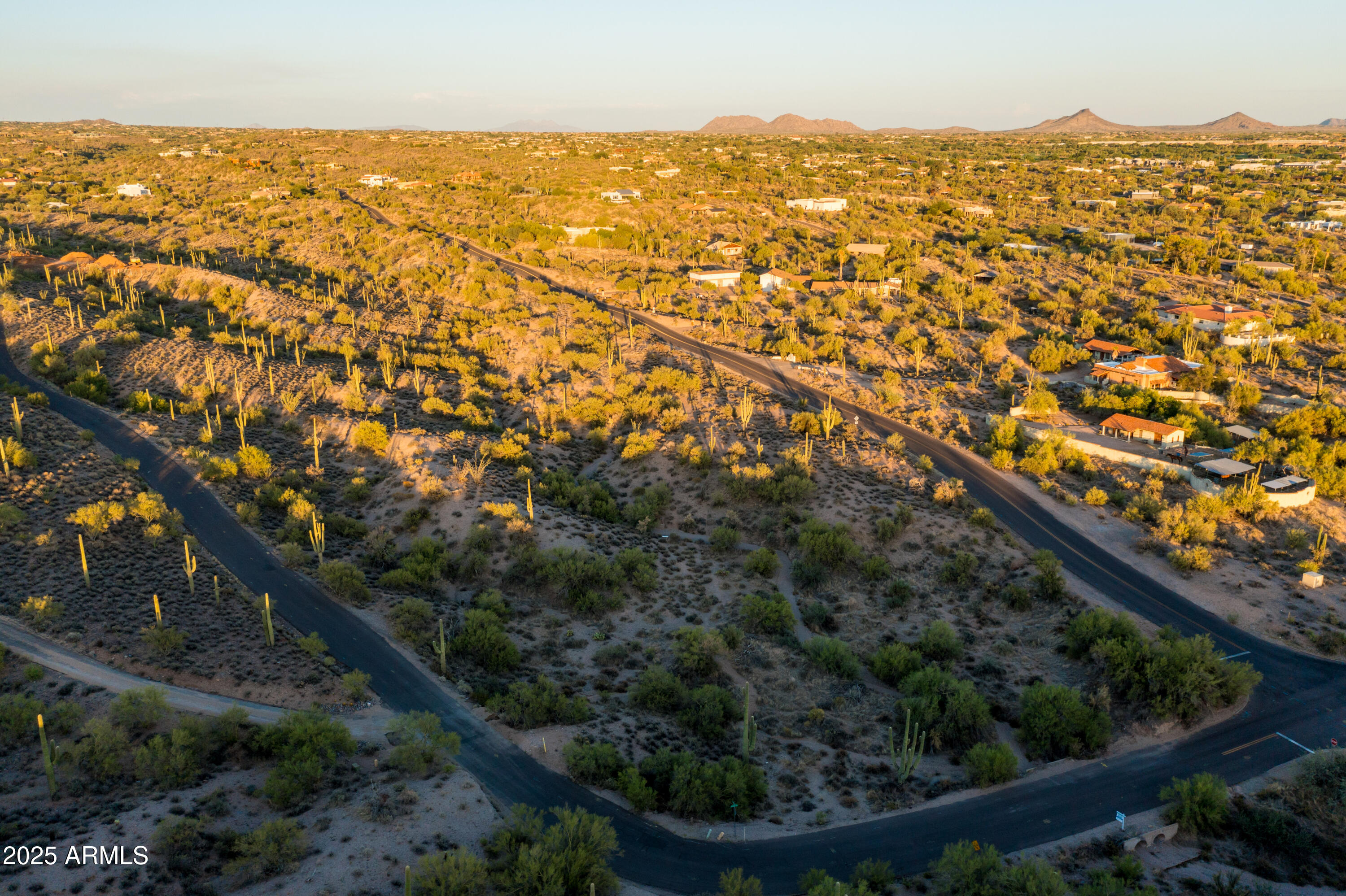 7650 E RISING SUN Road -