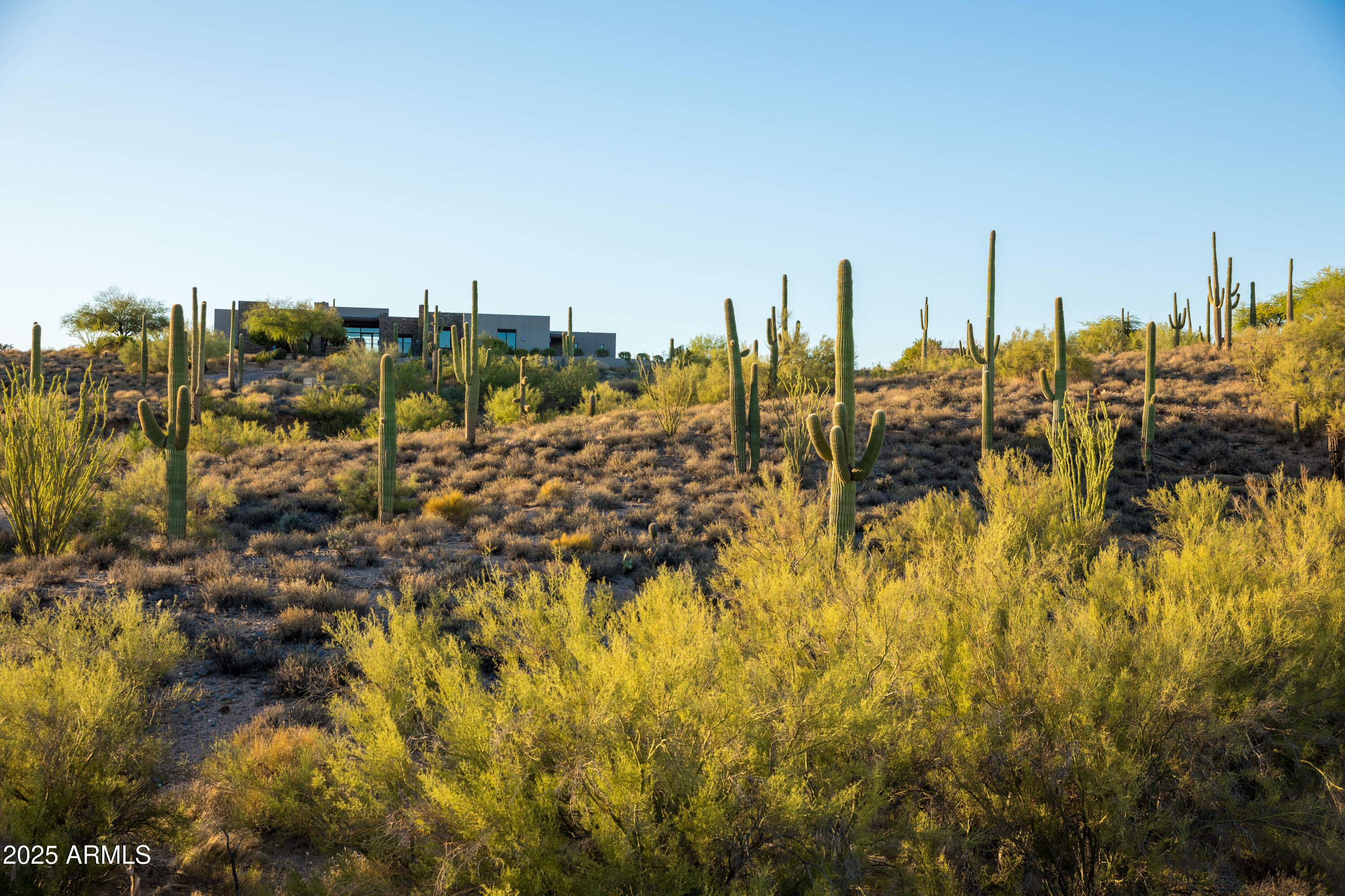 7650 E RISING SUN Road -
