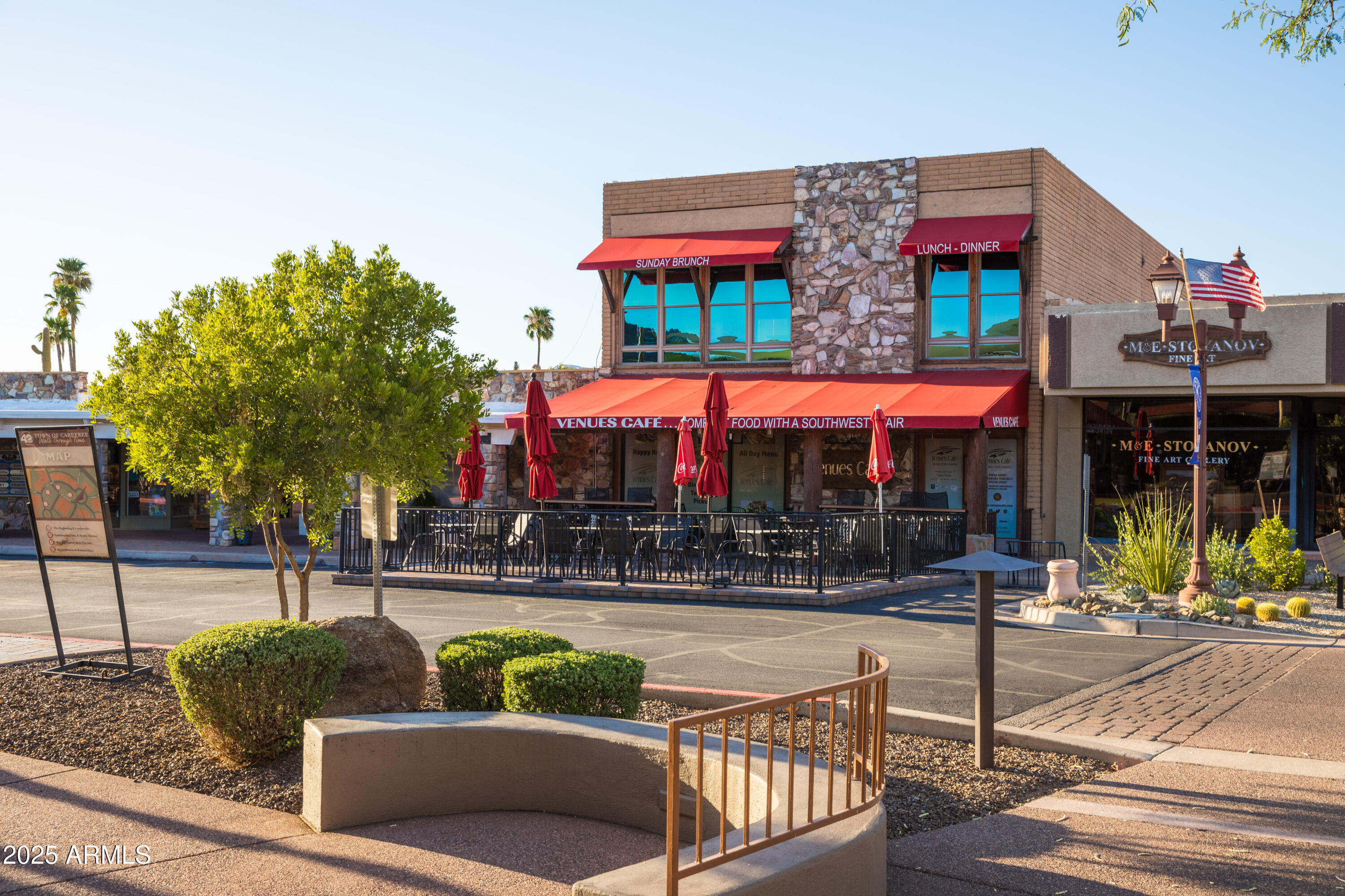 7650 E RISING SUN Road -