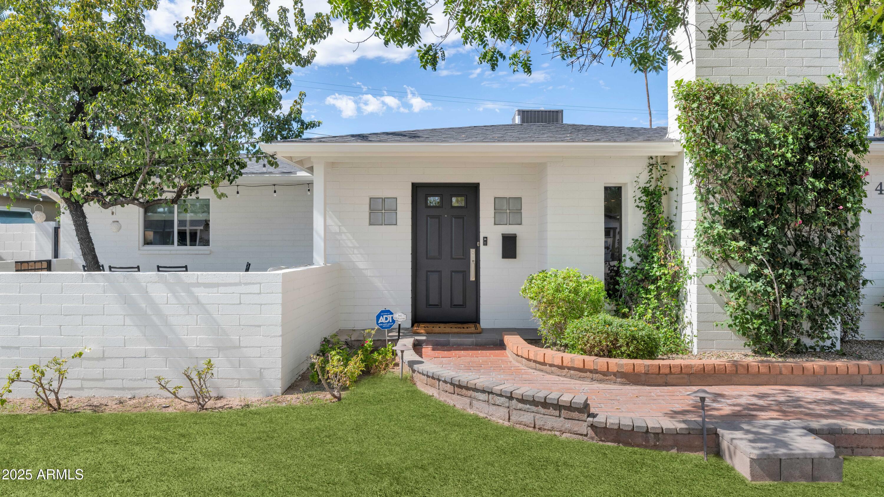 4222 N 34TH Place