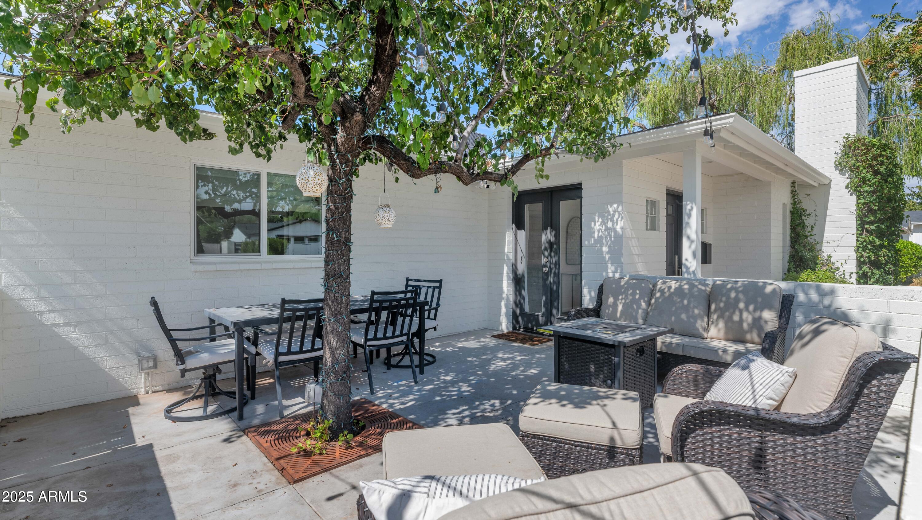 4222 N 34TH Place