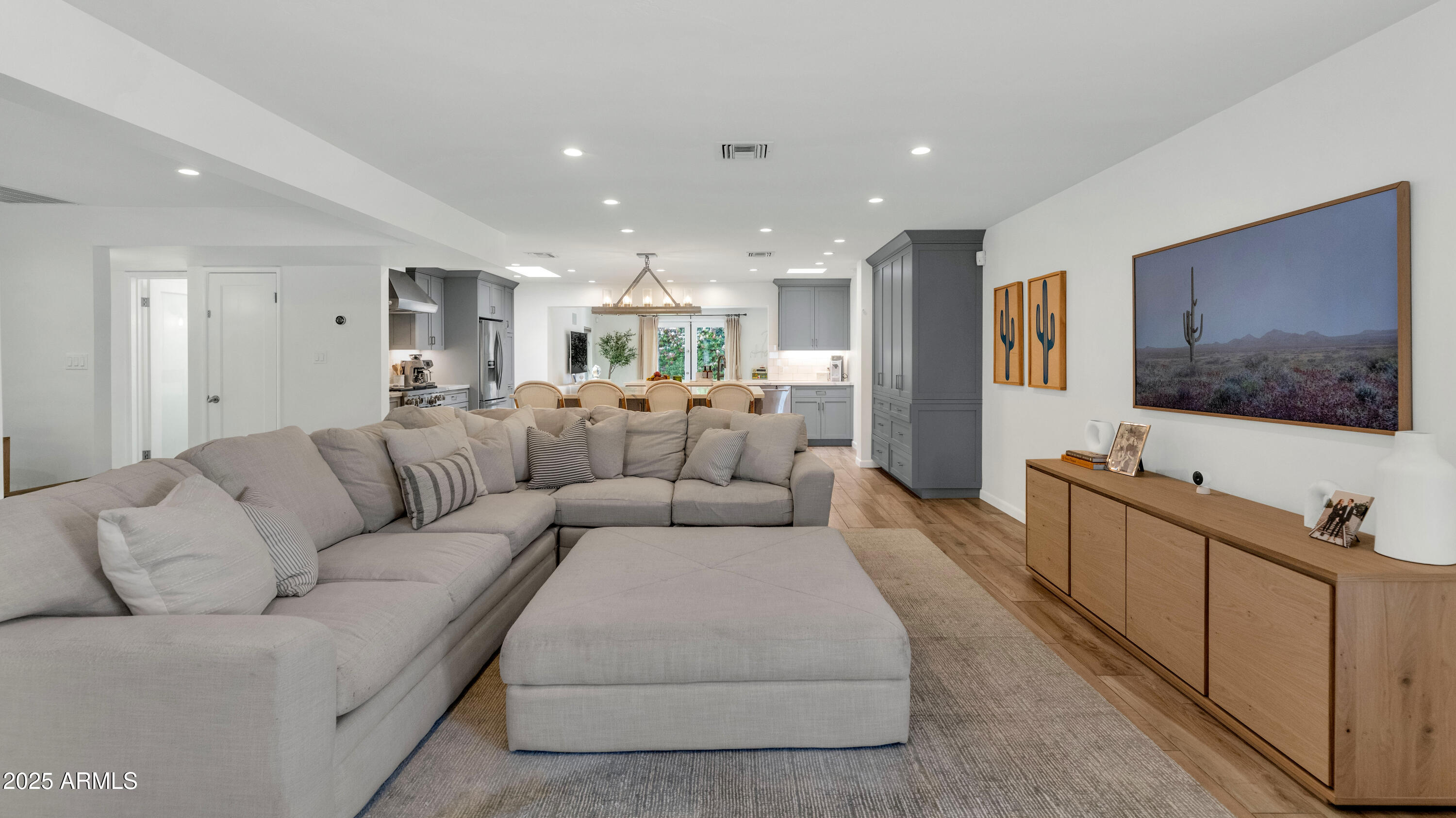 4222 N 34TH Place