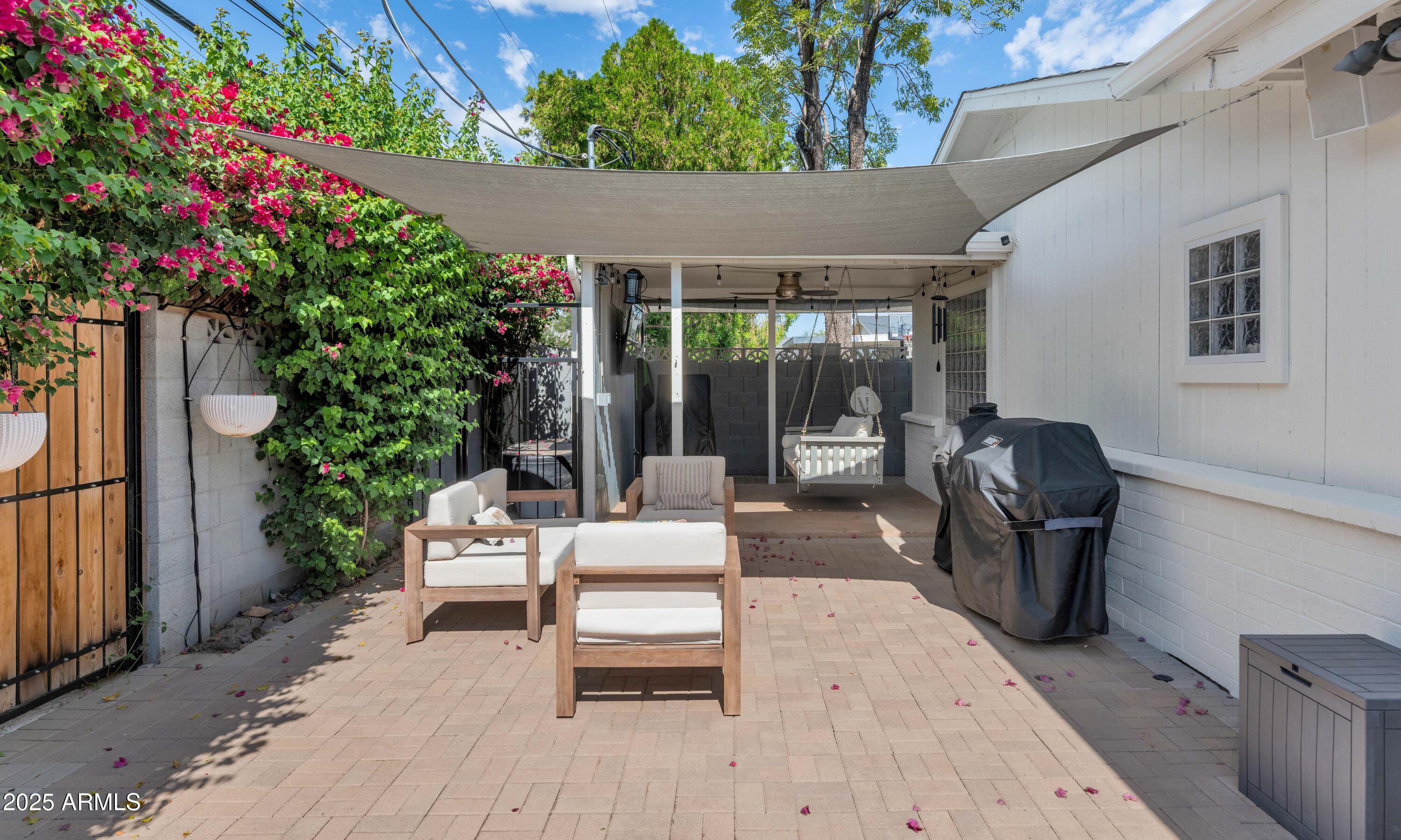 4222 N 34TH Place