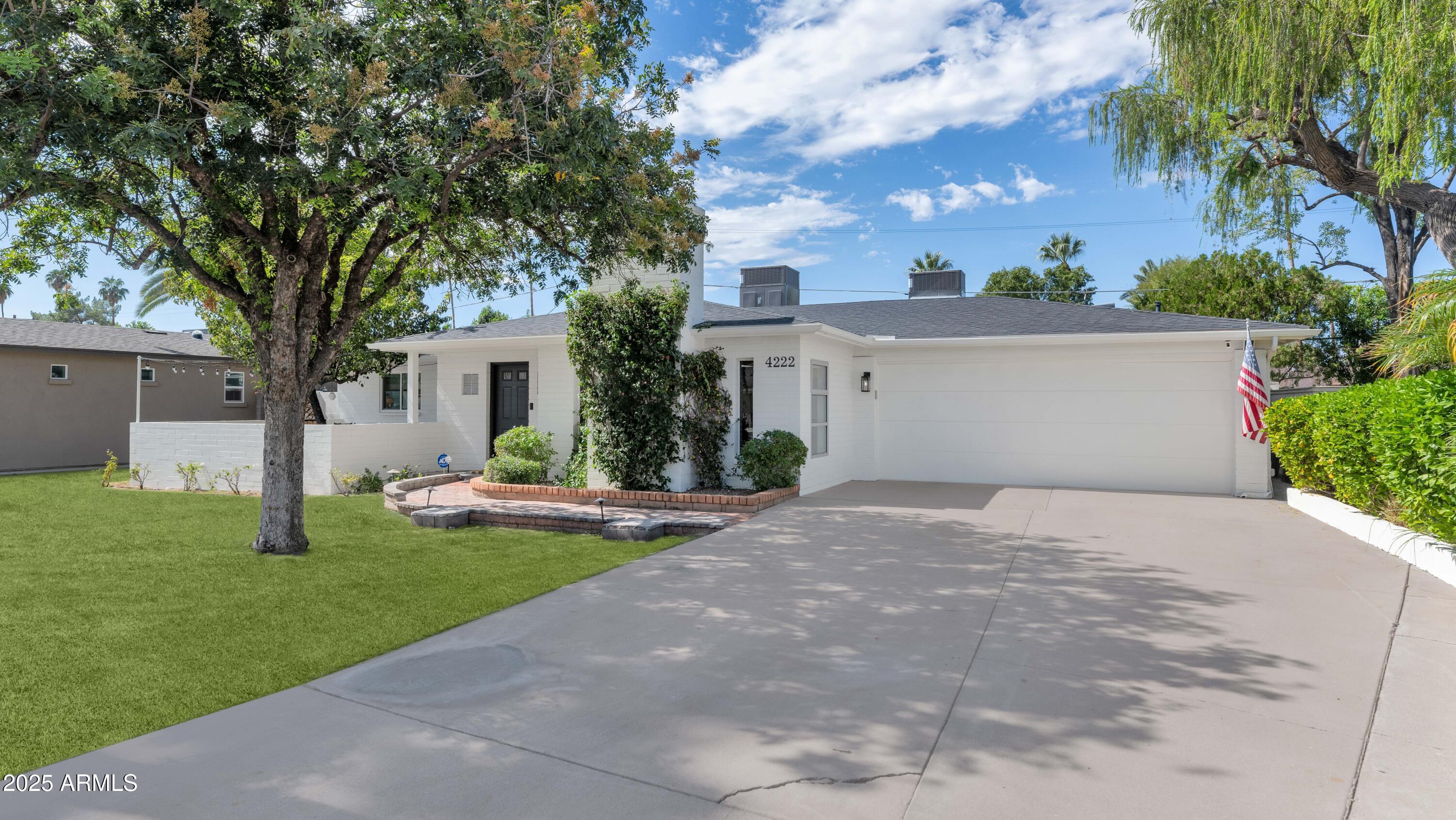 4222 N 34TH Place