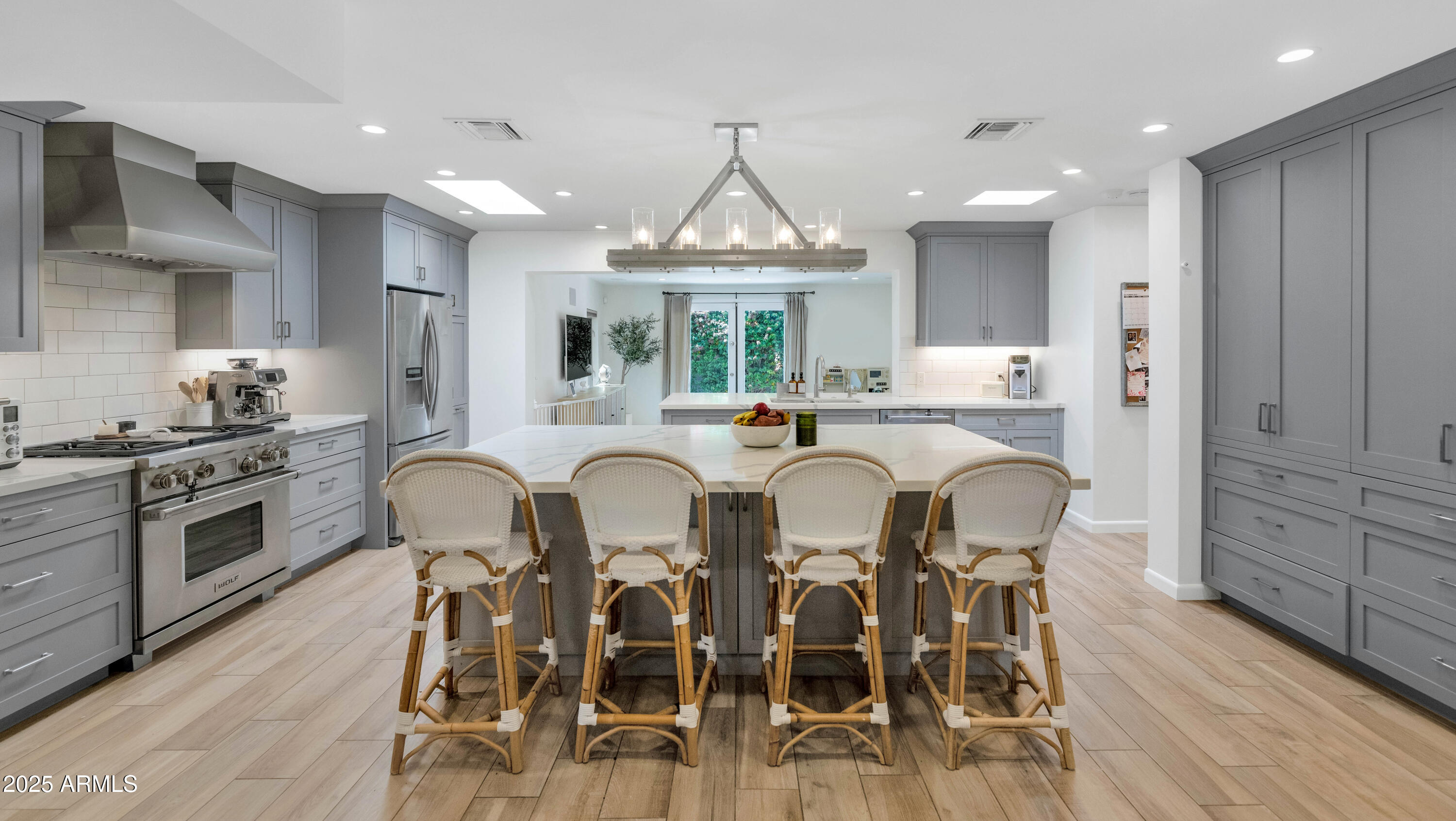 4222 N 34TH Place