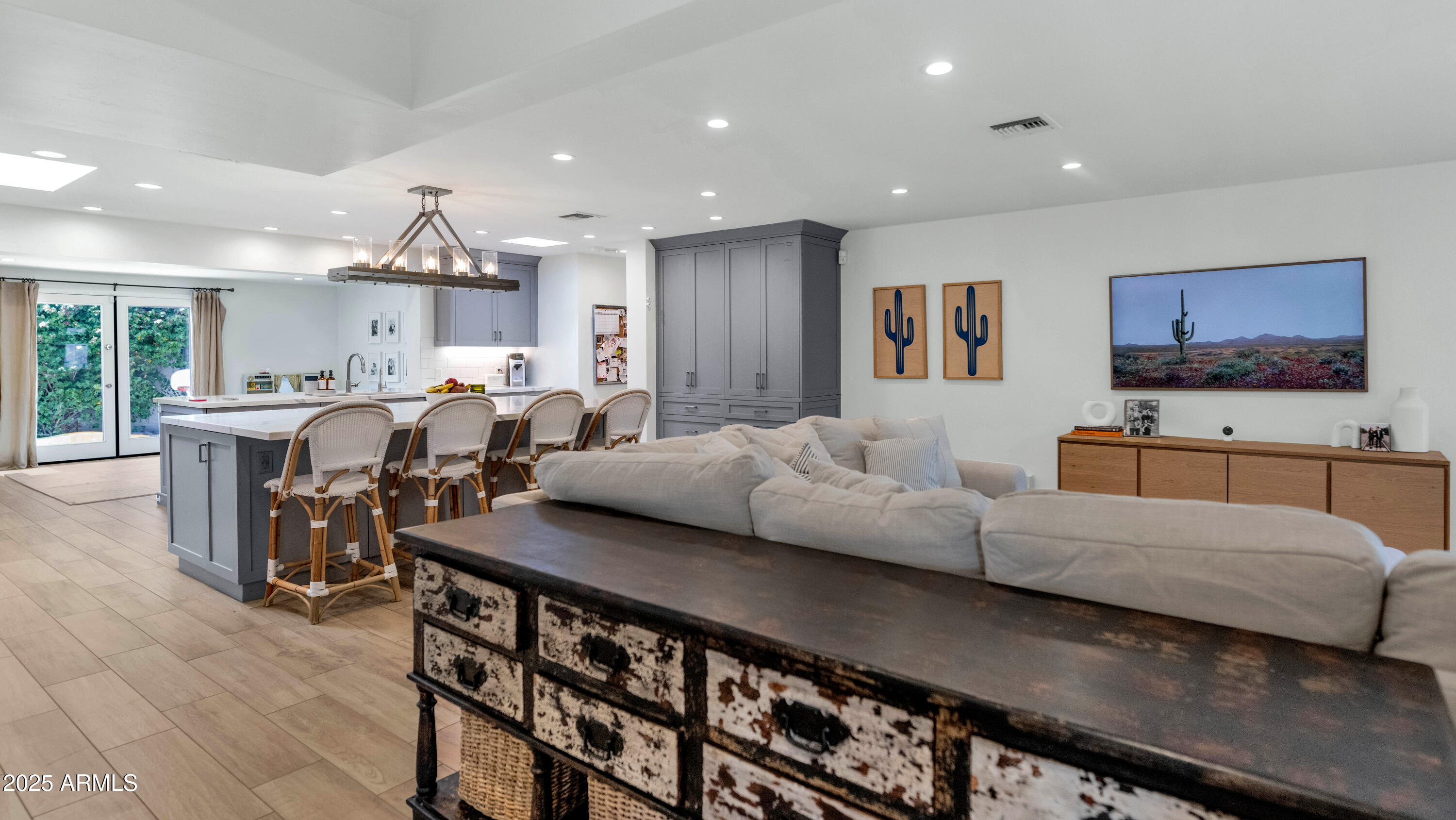 4222 N 34TH Place