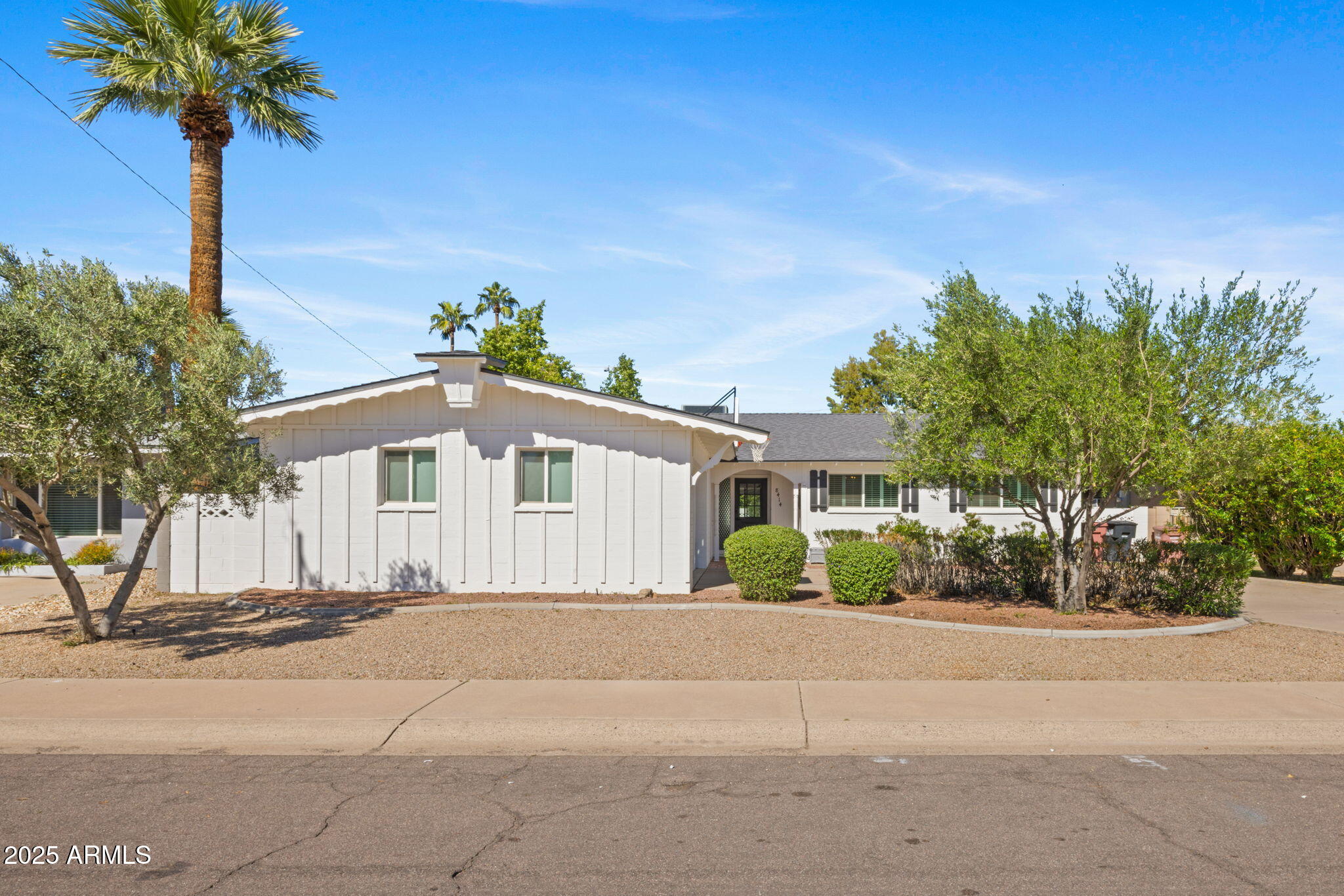 8414 E SAGE Drive