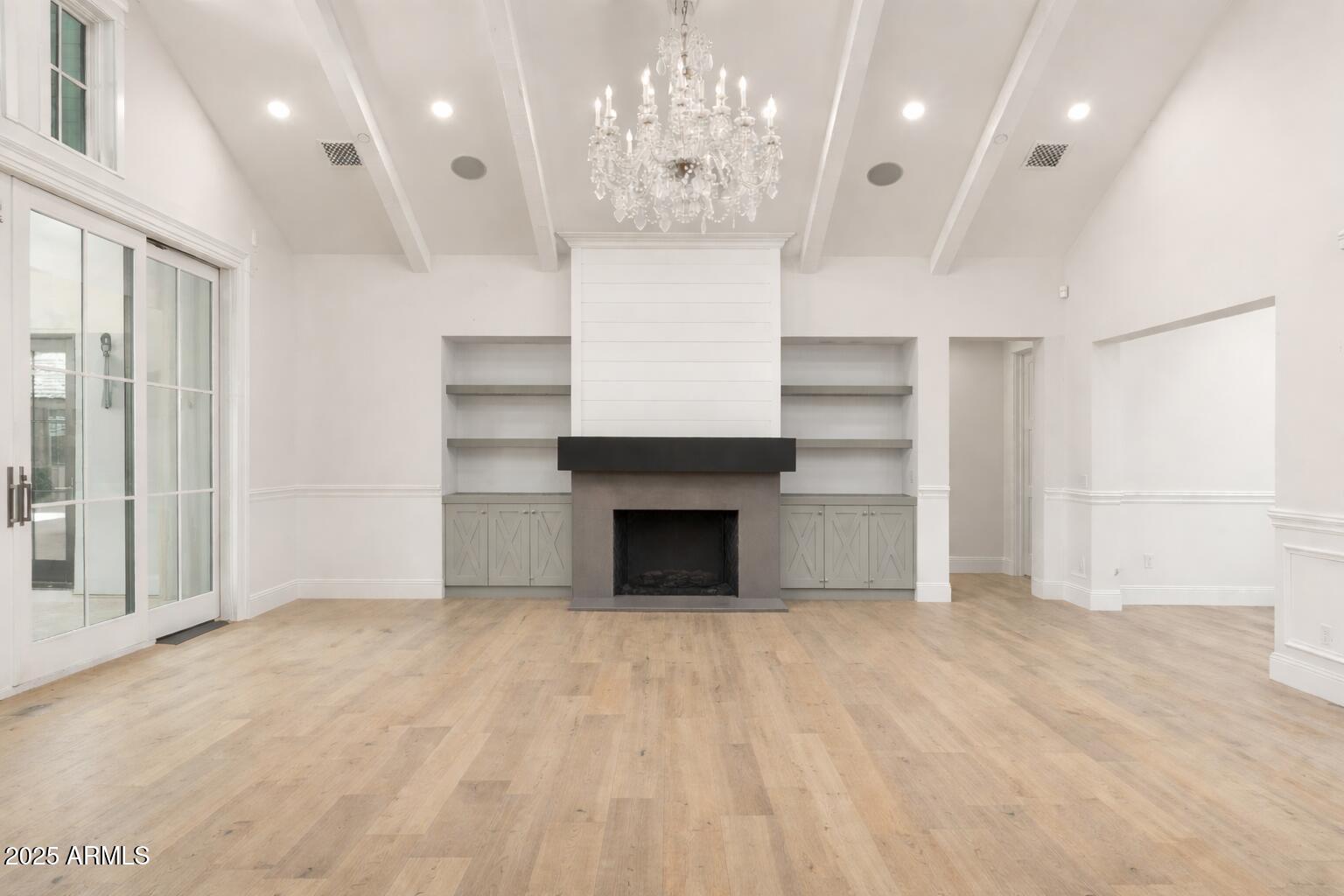 5414 E LAFAYETTE Boulevard