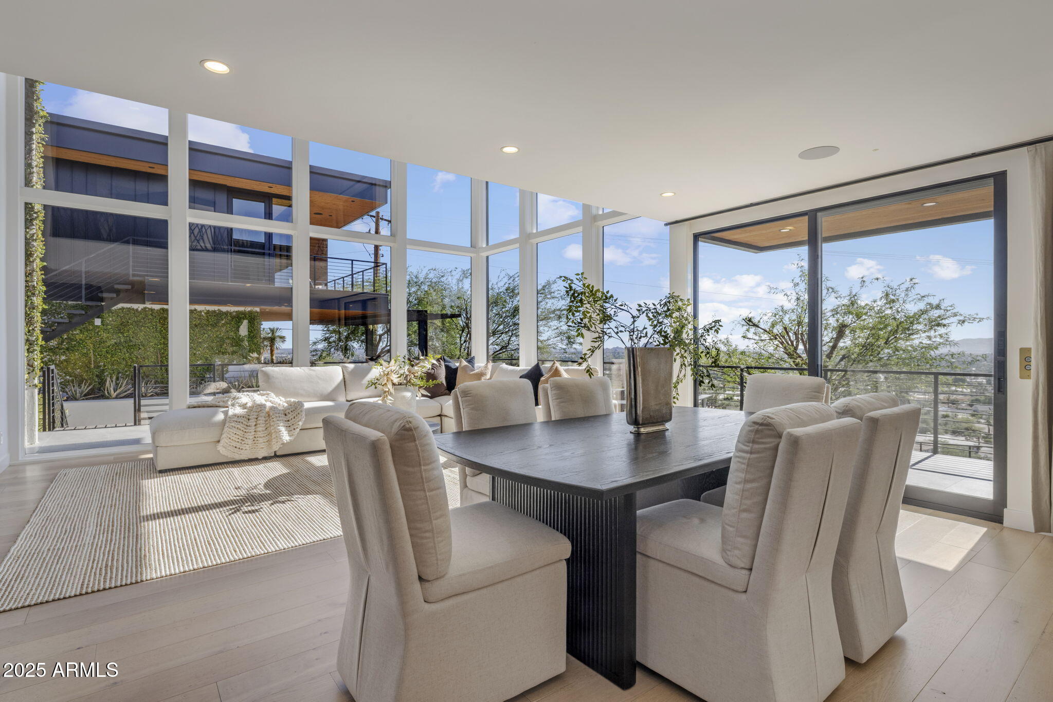 5419 E VALLE VISTA Road