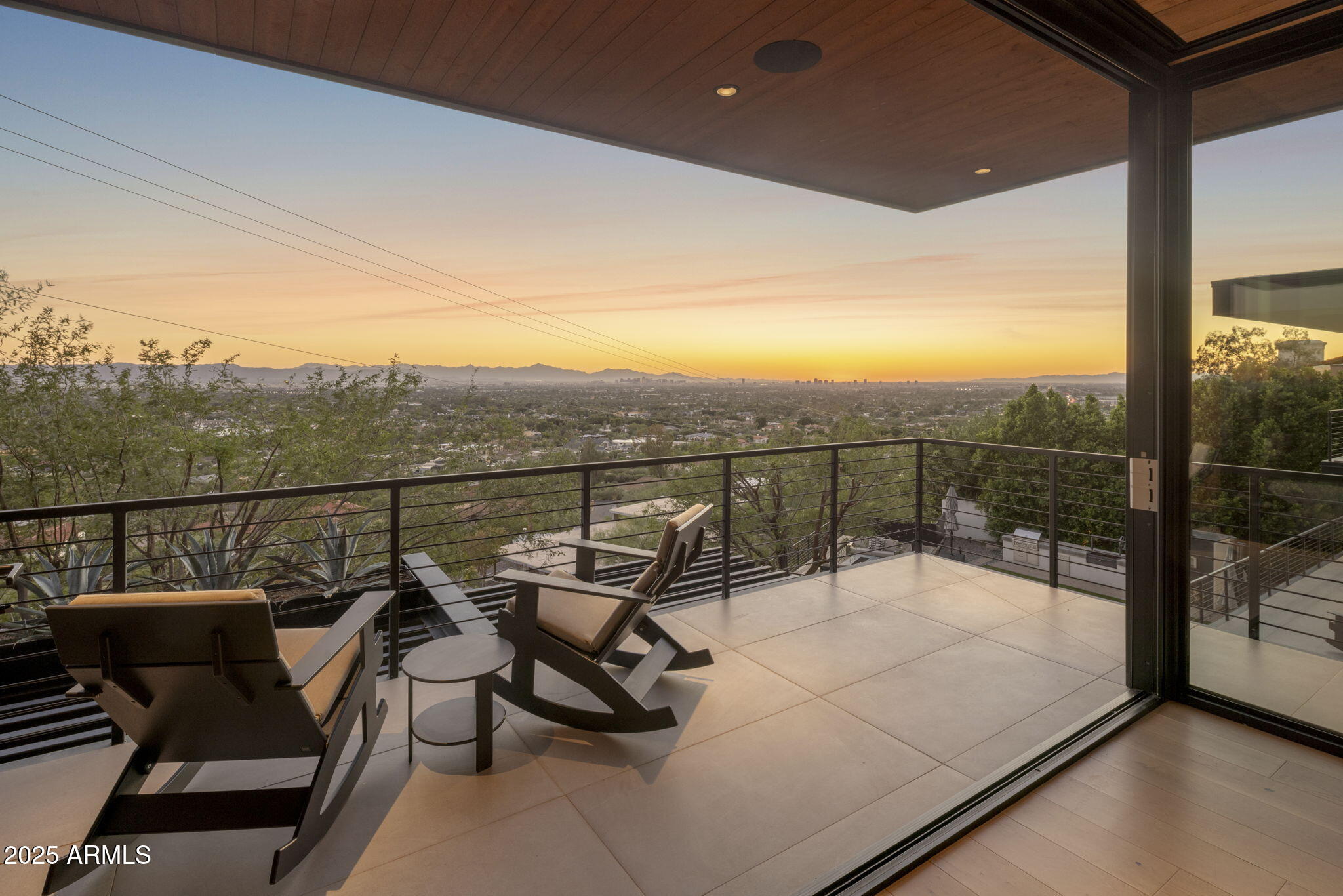 5419 E VALLE VISTA Road