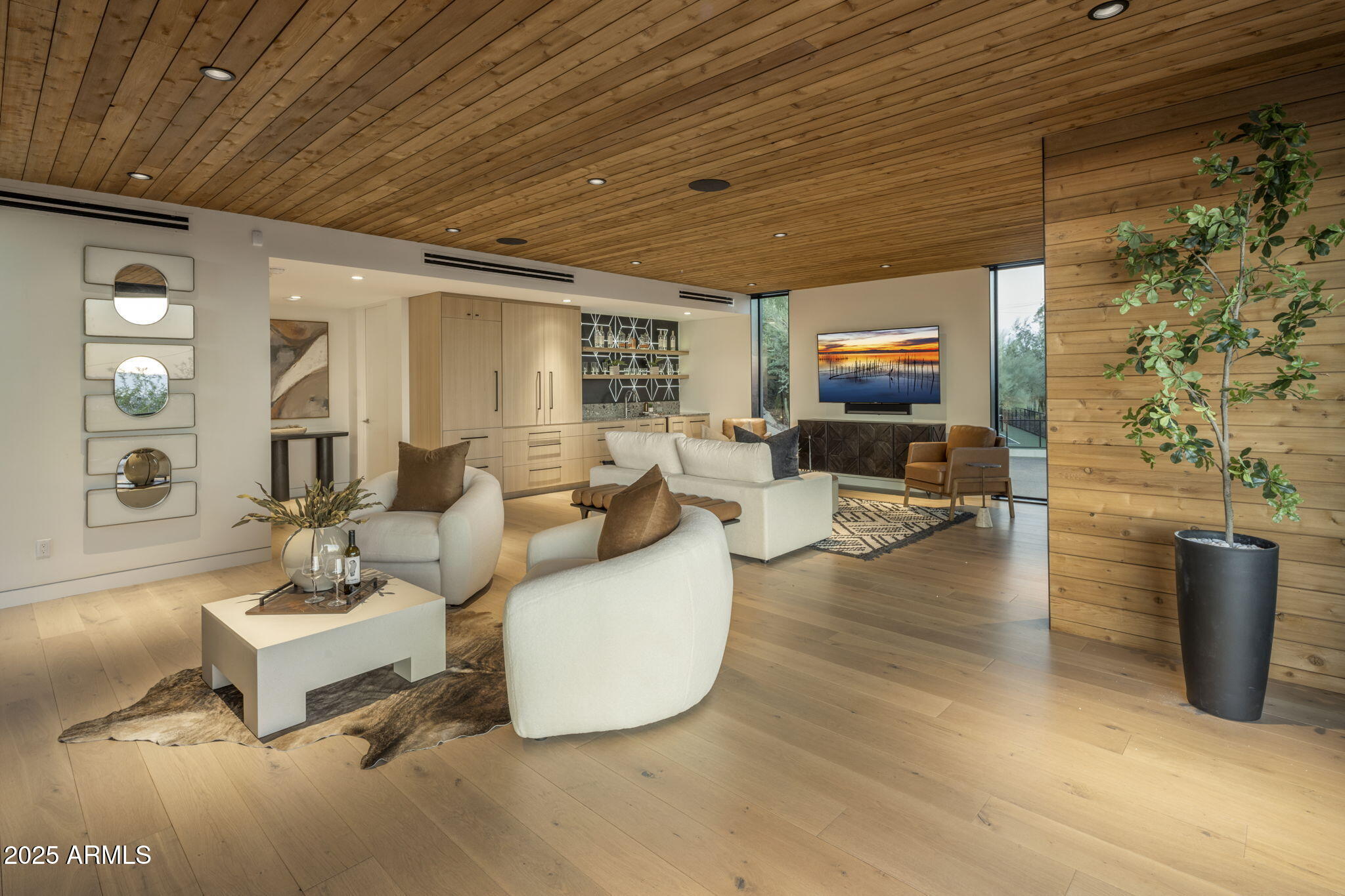 5419 E VALLE VISTA Road