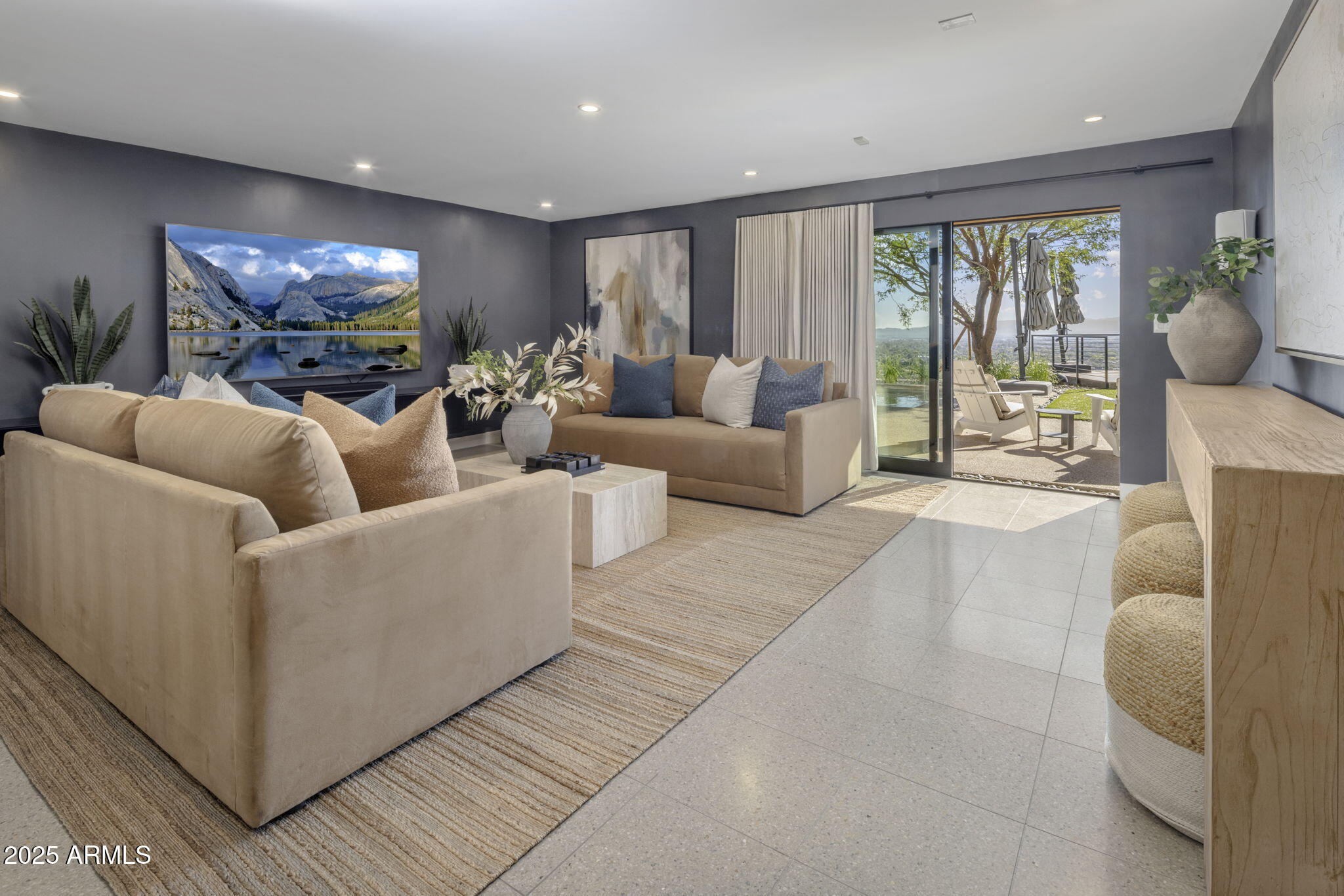 5419 E VALLE VISTA Road