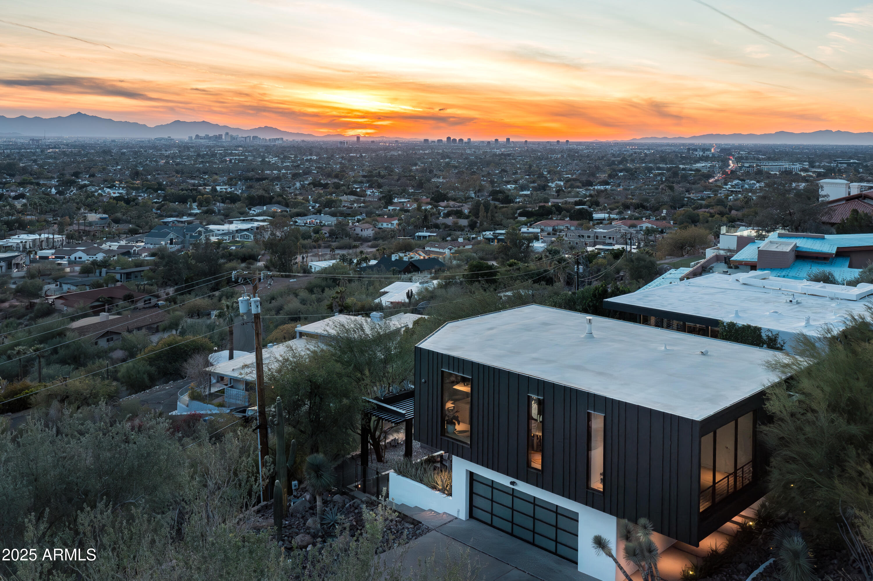 5419 E VALLE VISTA Road