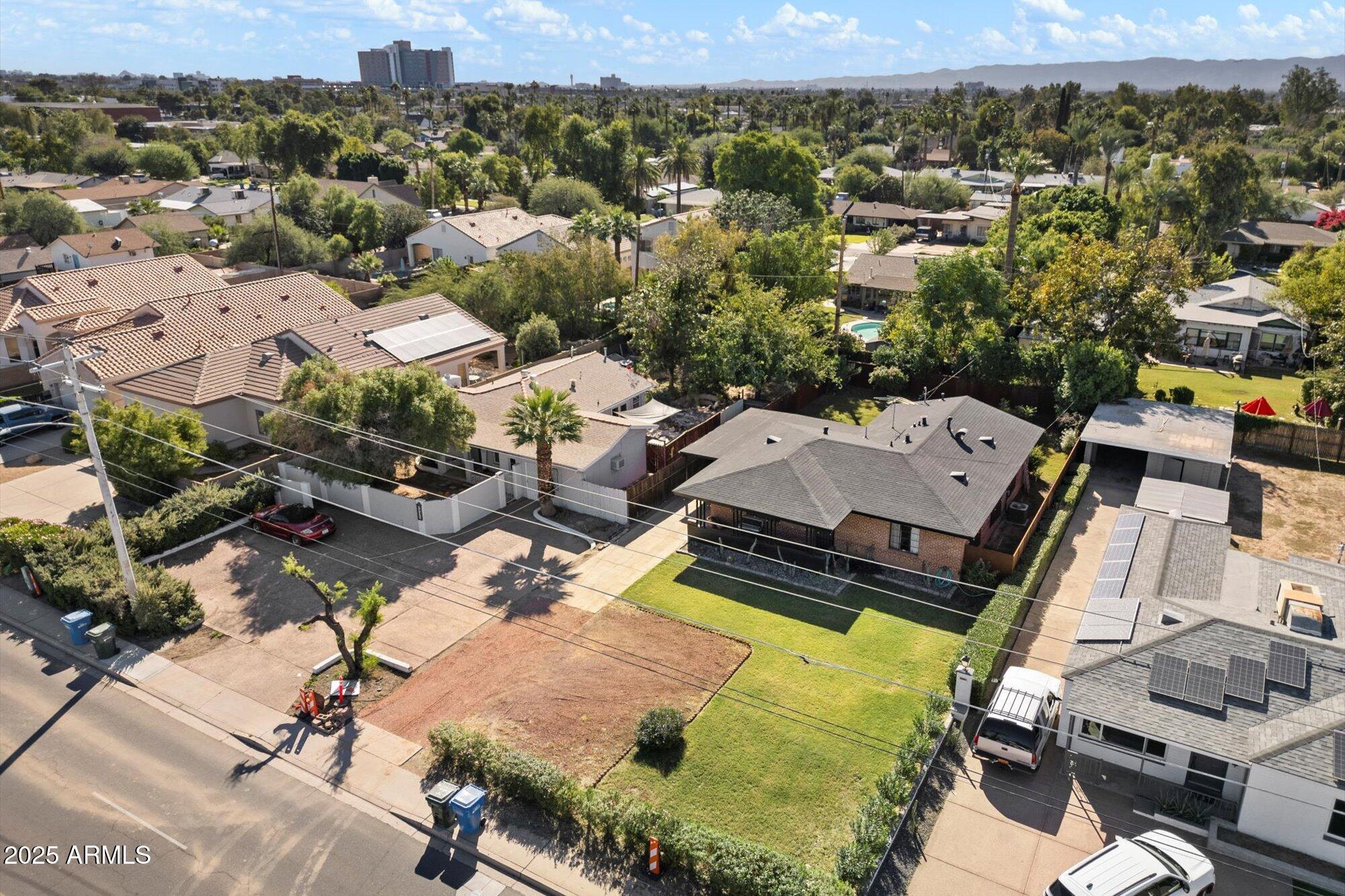 1405 E OSBORN Road