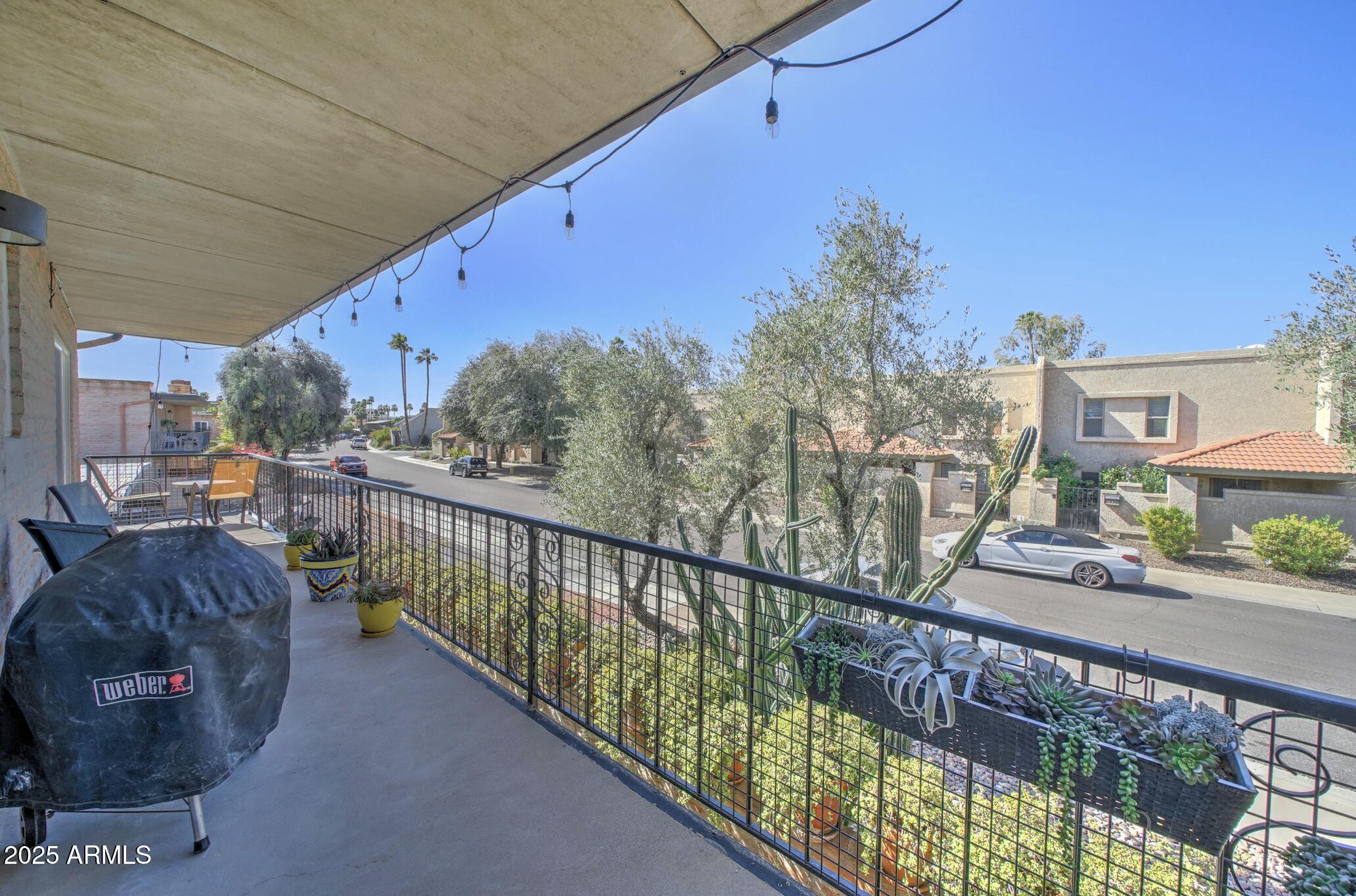 7401 E NORTHLAND Drive 2
